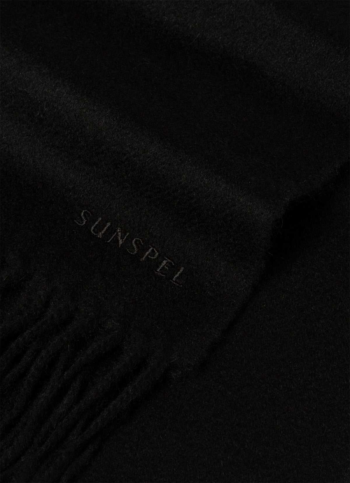 Men's Cashmere Scarf in Black