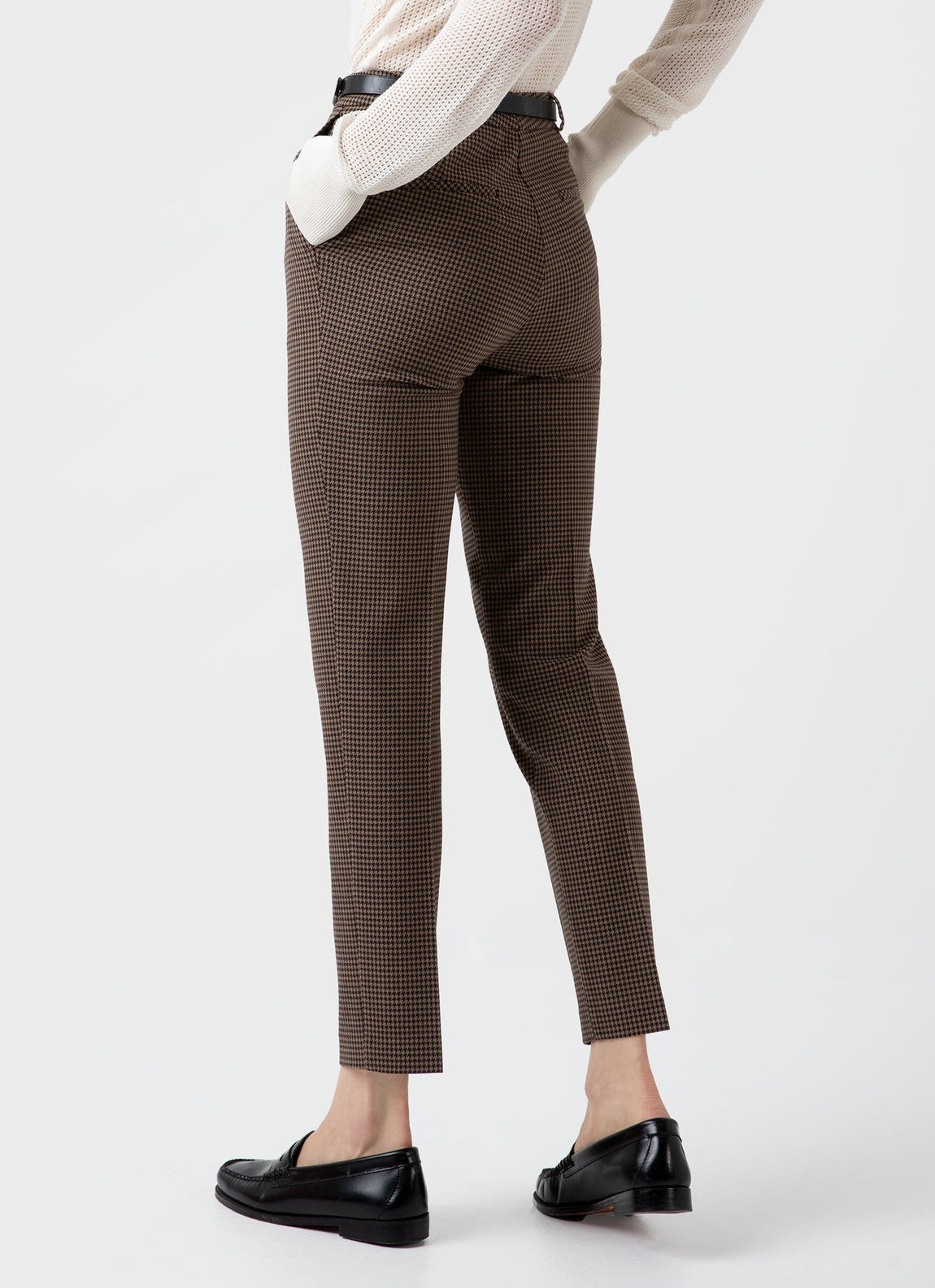 Women's Edie Campbell Tapered Trouser in Black/Tan Check