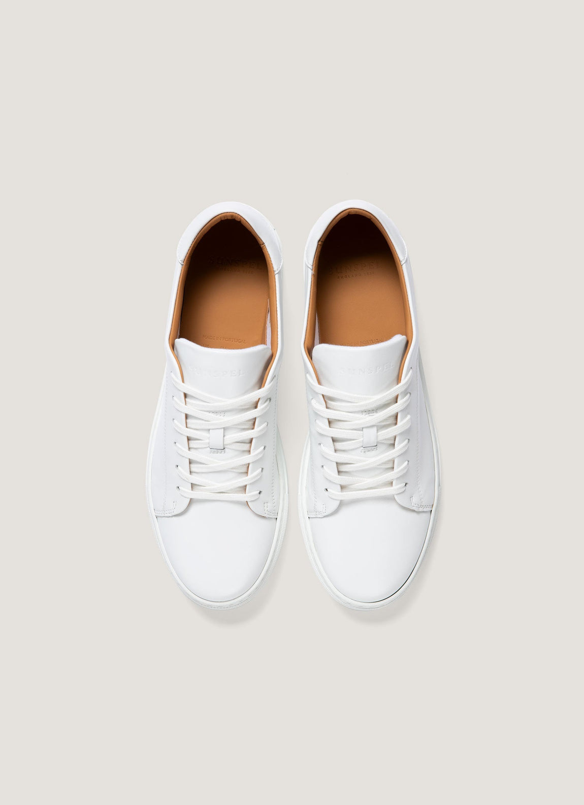 Men's Tennis Shoe in White