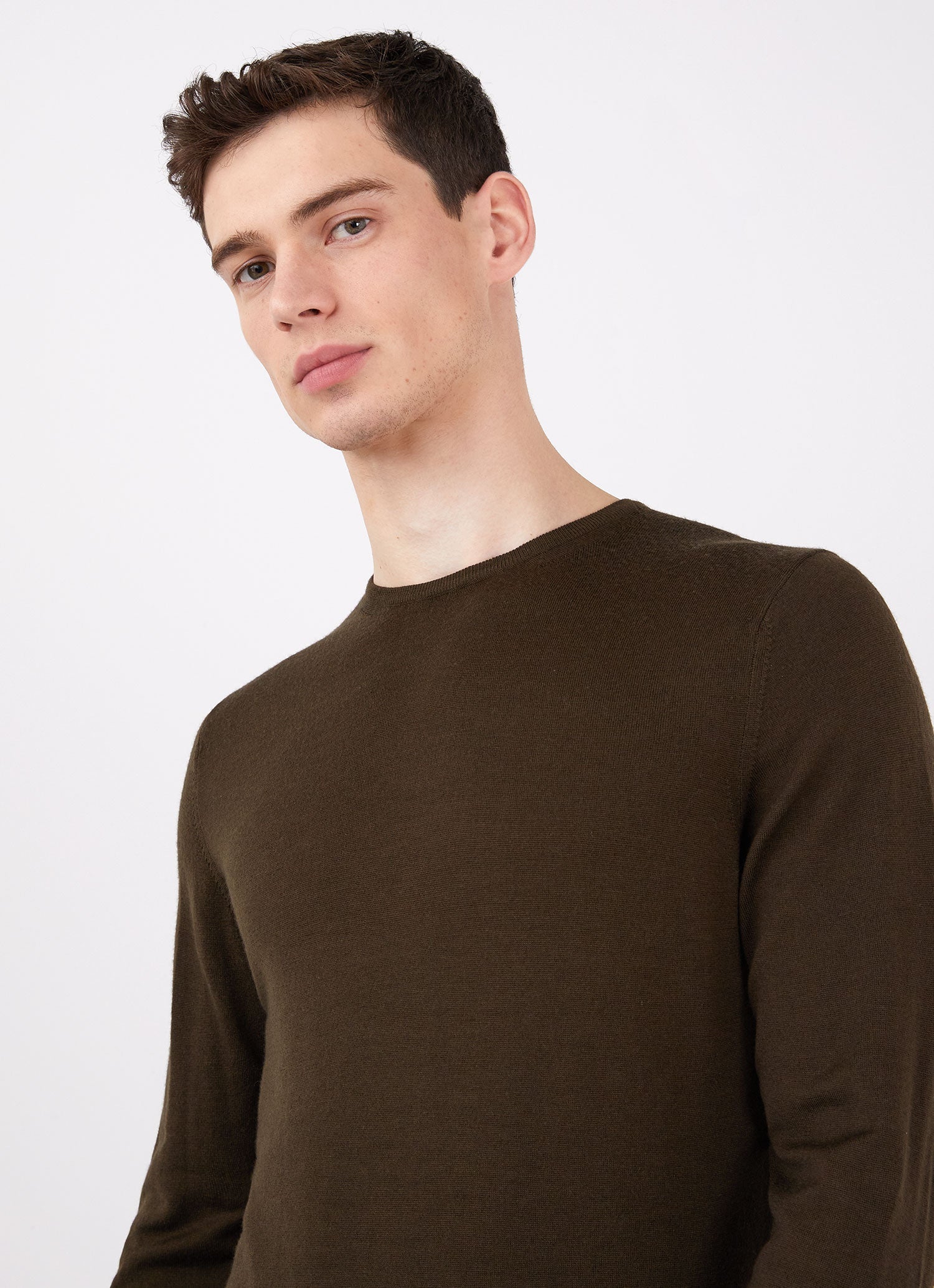 Men's Extra-Fine Merino Crew Neck in Dark Moss