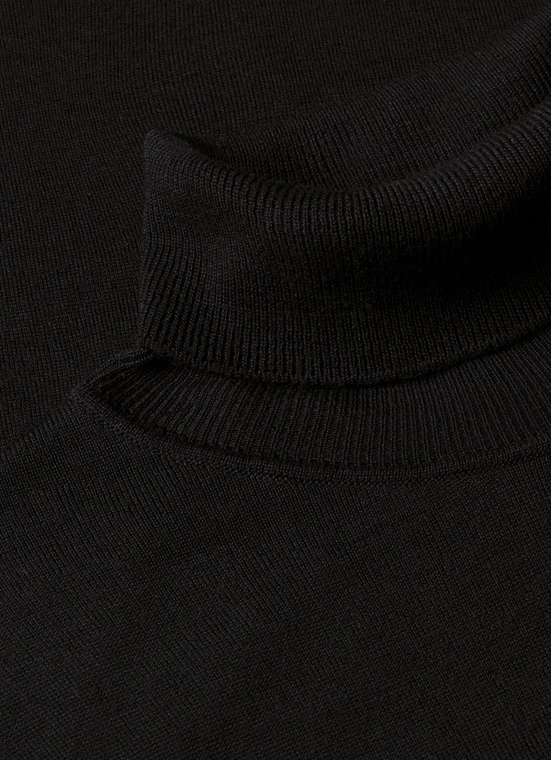 Rollkragenpullover aus extrafeiner Merinowolle
