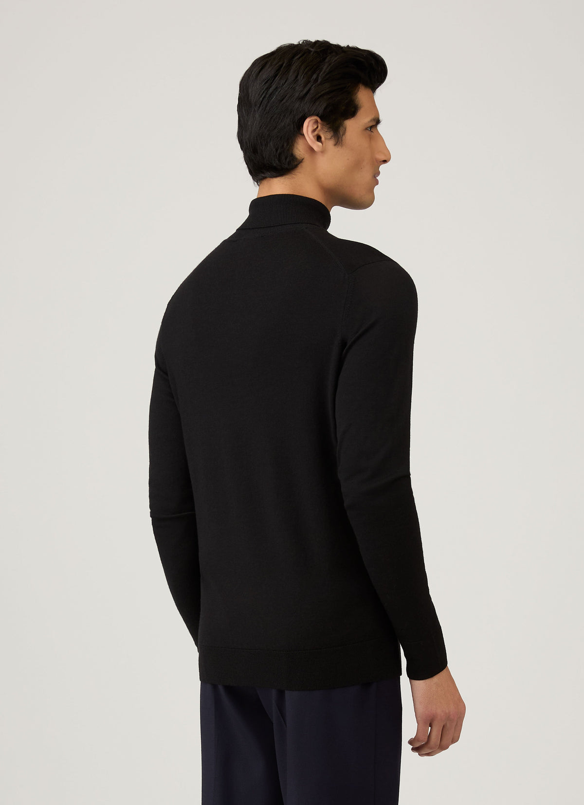 Men's Extra-Fine Merino Roll Neck Jumper in Black