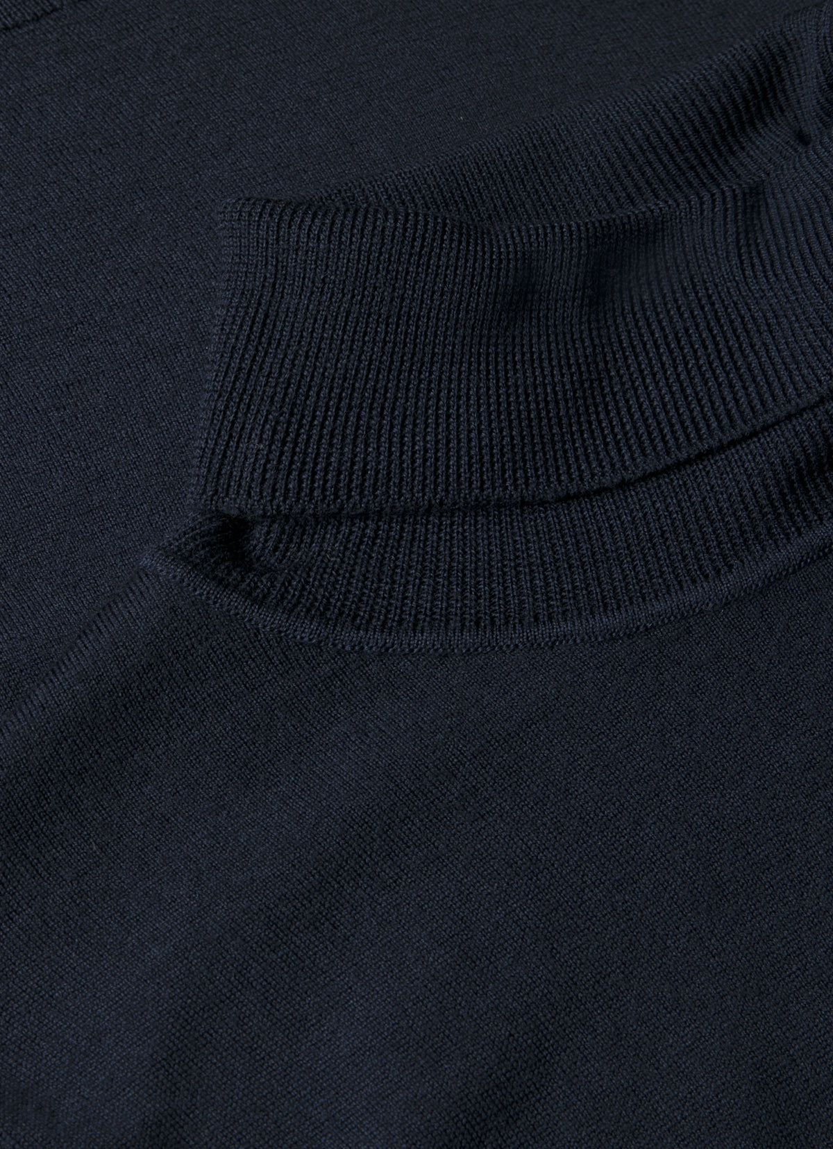 Men's Extra-Fine Merino Roll Neck Jumper in Navy