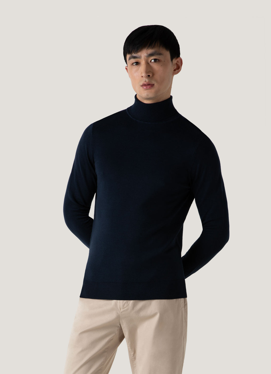 Rollkragenpullover aus extrafeiner Merinowolle