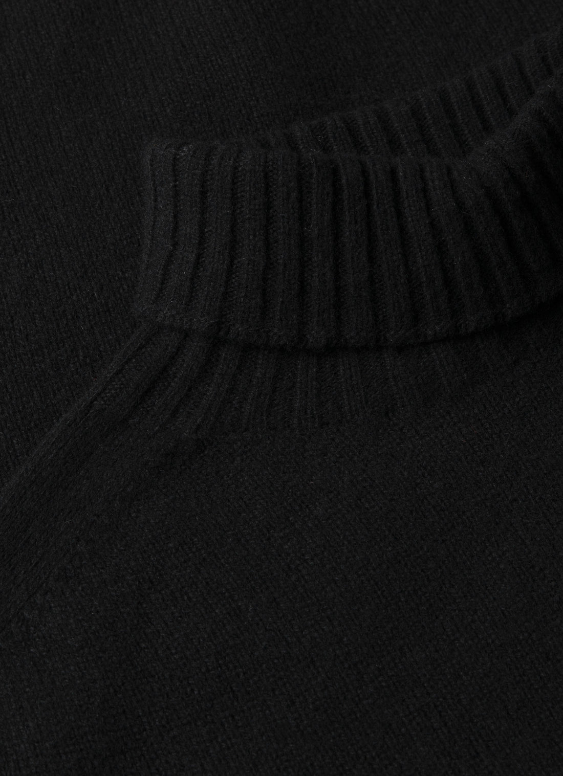 Rollkragenpullover