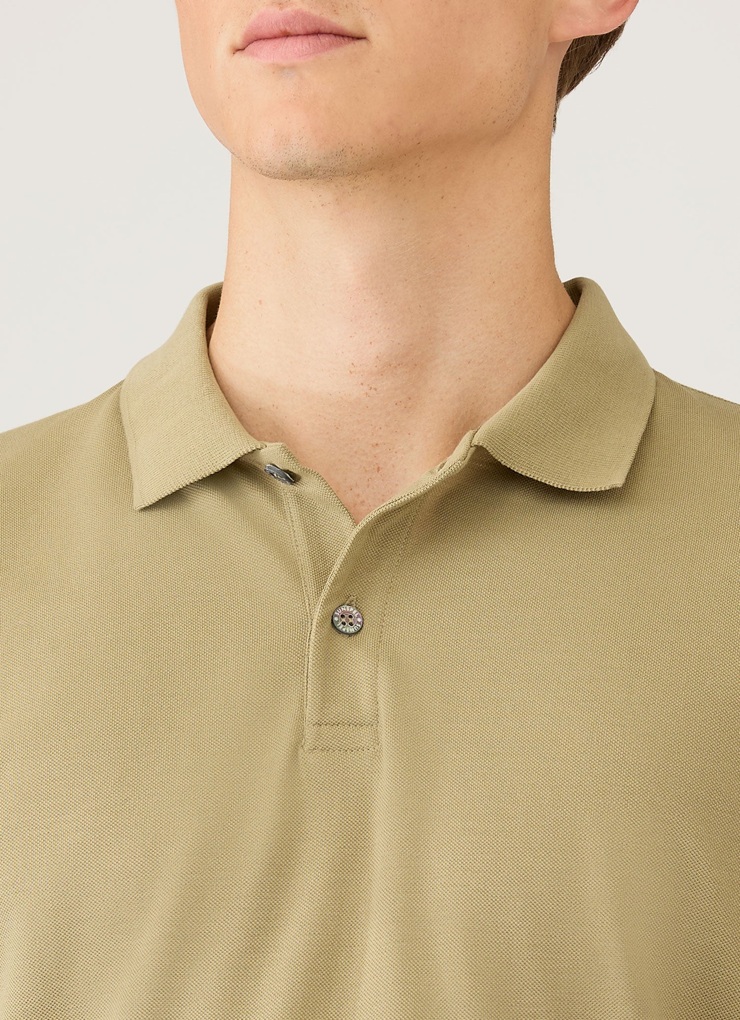 Men's Piqué Polo Shirt in Pistachio