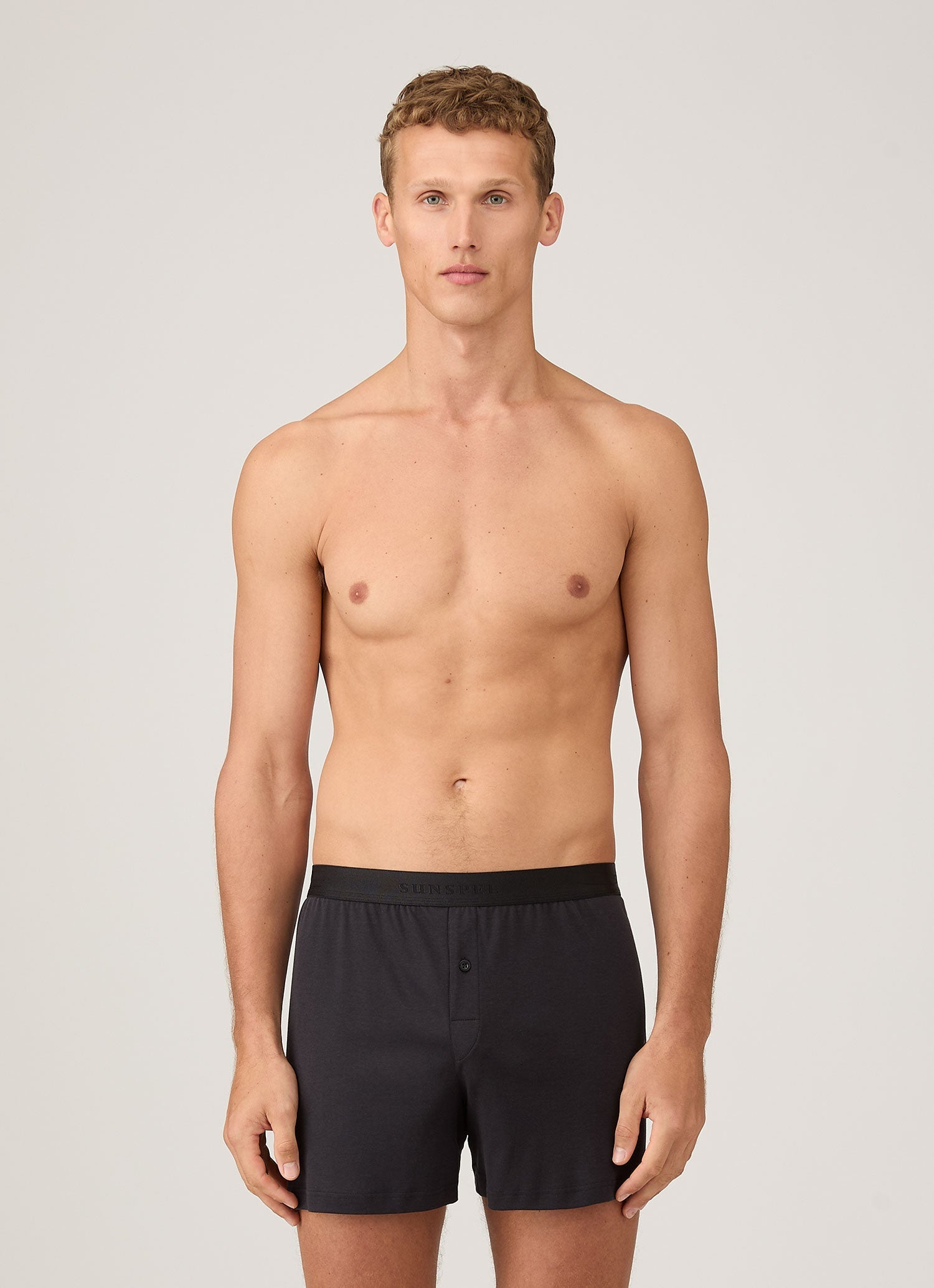 Men's Sea Island Cotton One-Button Boxer Shorts in Black