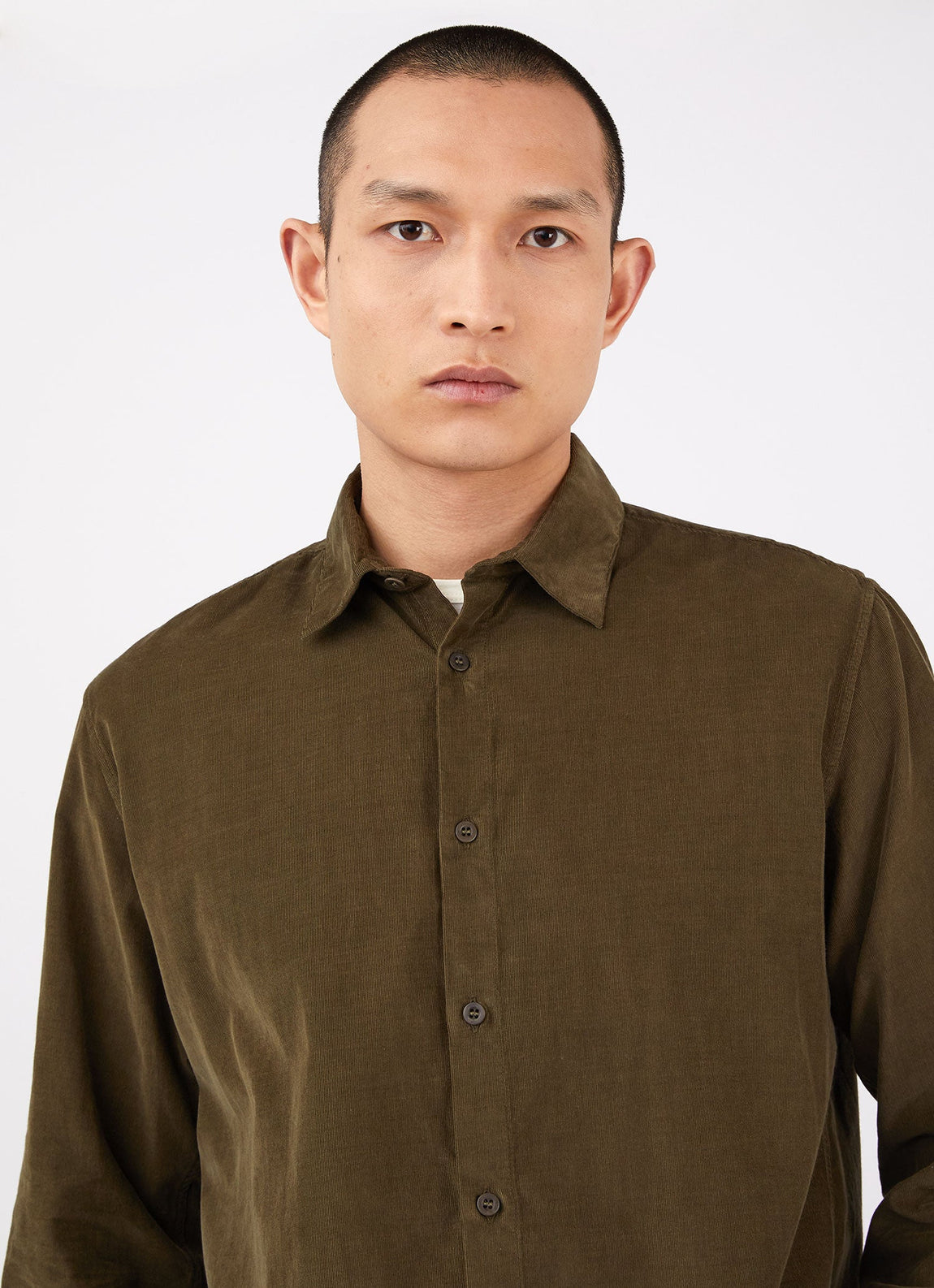 Men's Fine Cord Shirt in Dark Moss