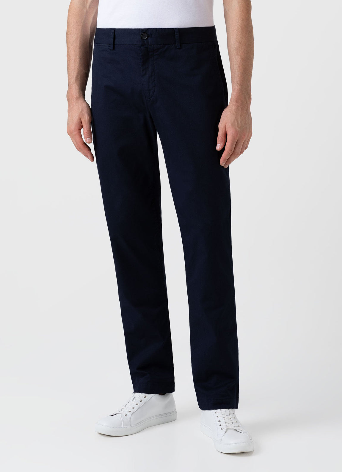 Men's Regular Fit Stretch Chino in Navy