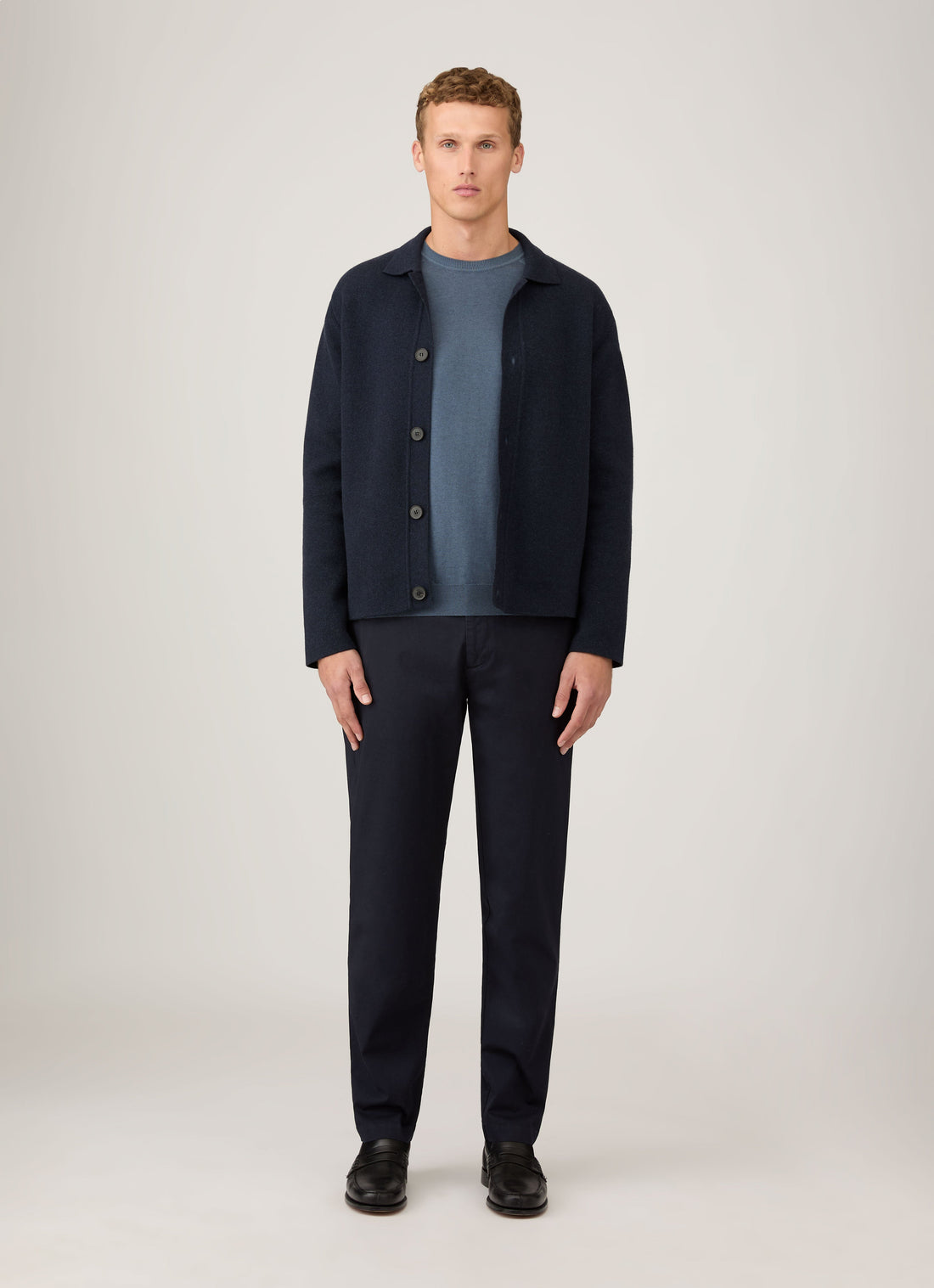 Men's Regular Fit Chino in Navy