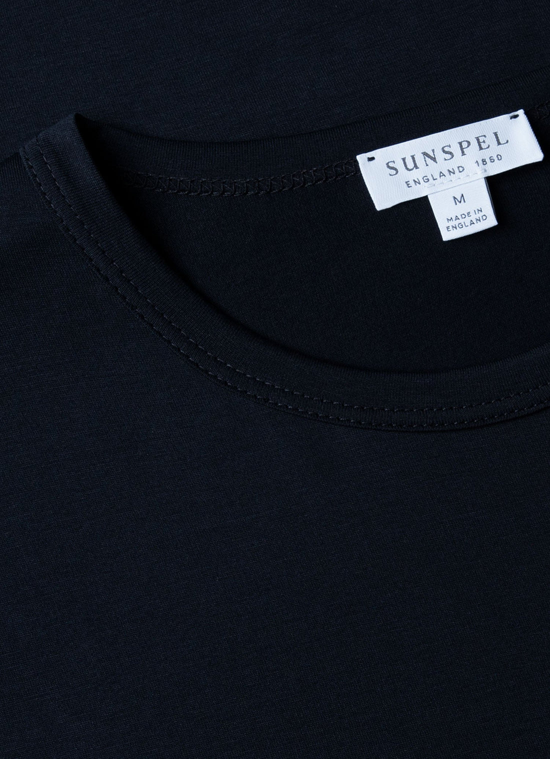 Klassisches T-Shirt