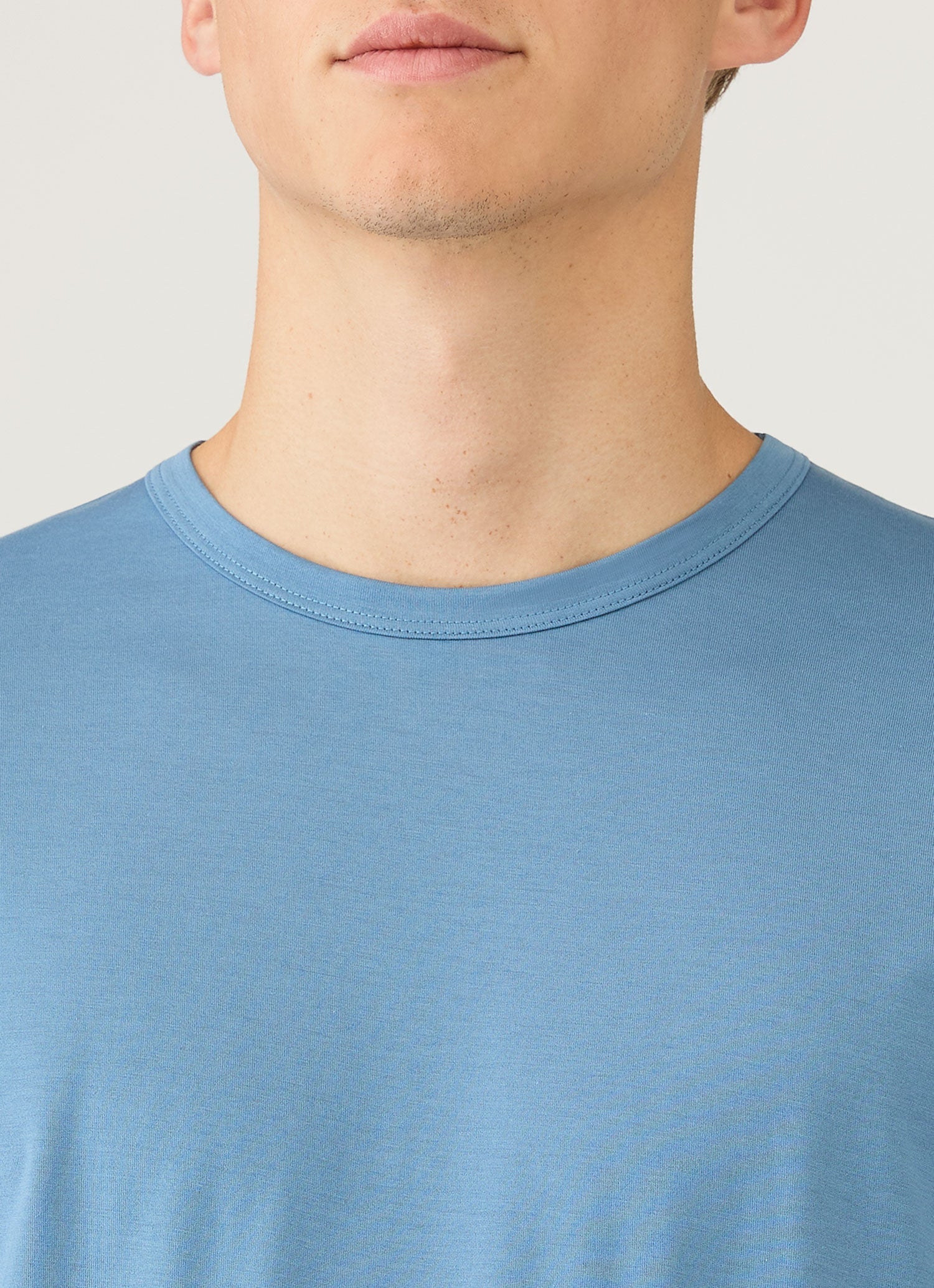 Men's Classic T-shirt in Airforce Blue