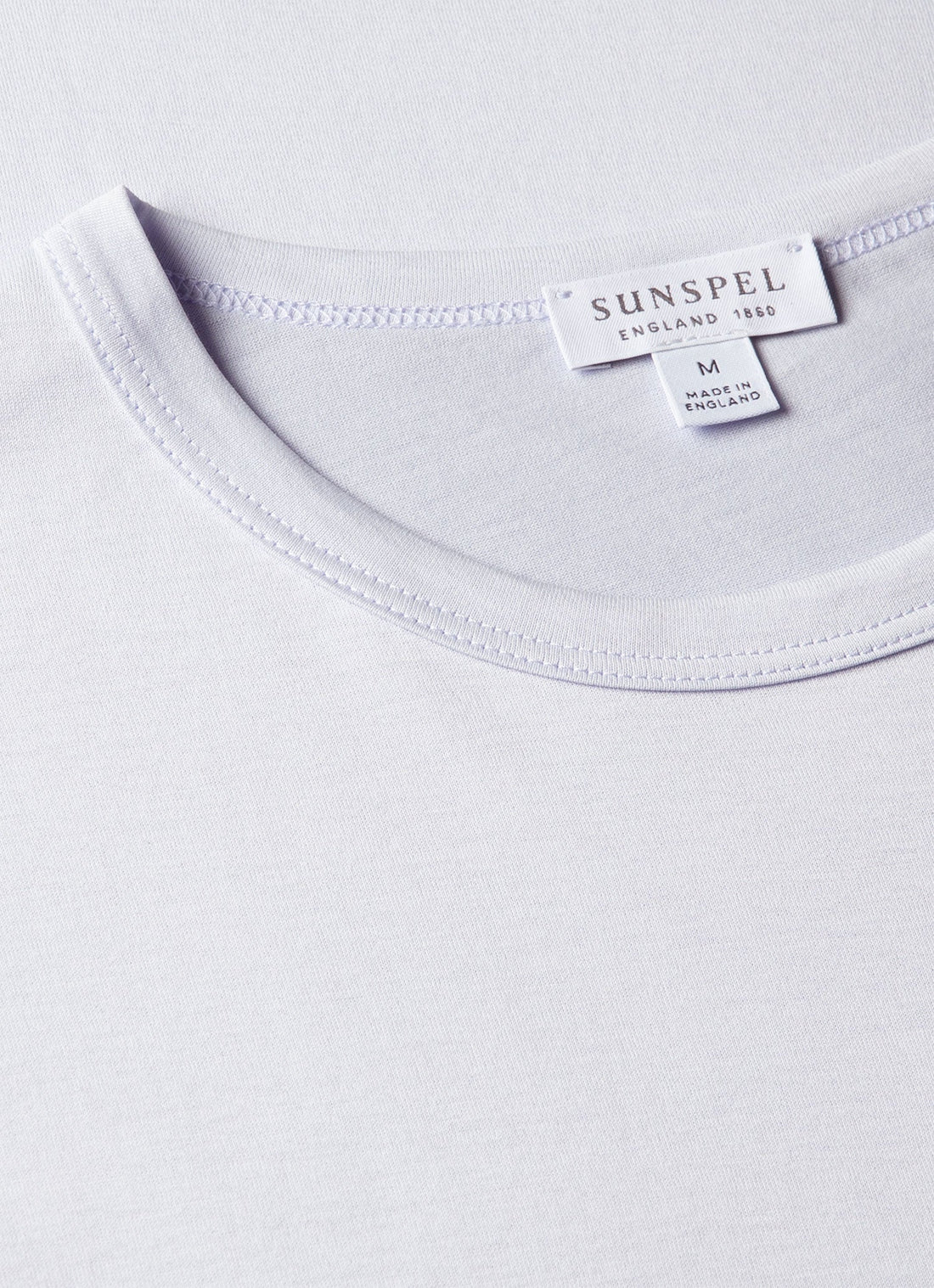 Klassisches T-Shirt