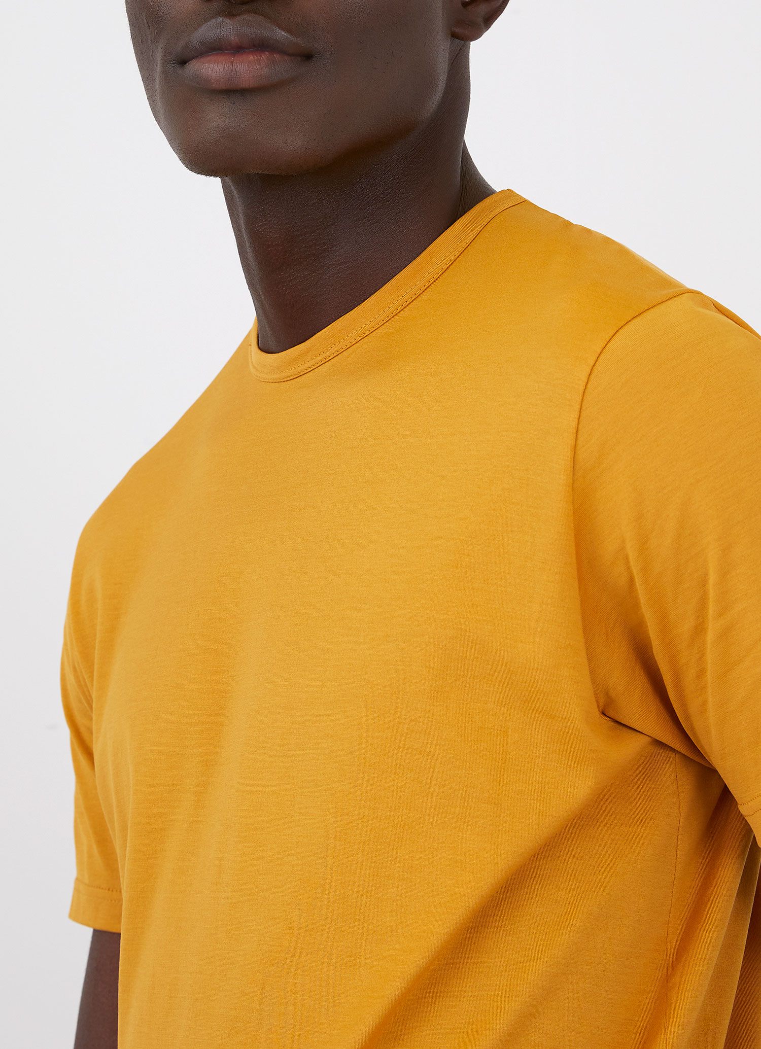 Men's Classic T-shirt in Amber