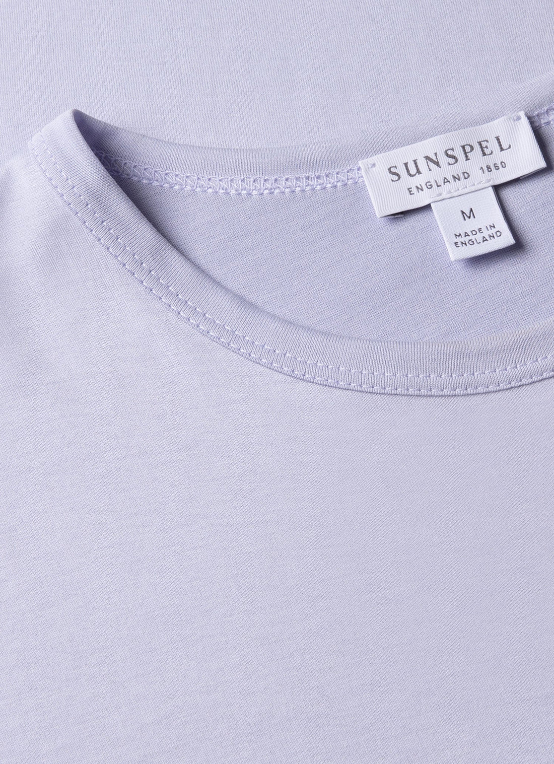 Klassisches T-Shirt