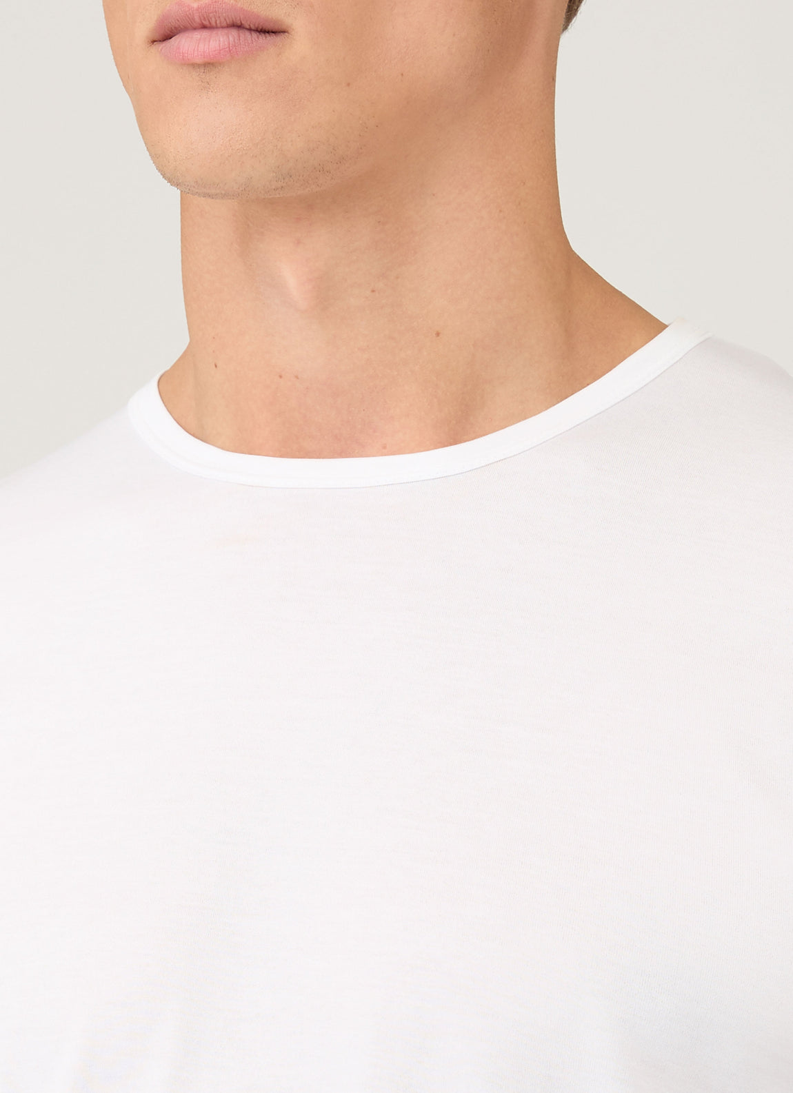 Men's Classic T-shirt in White