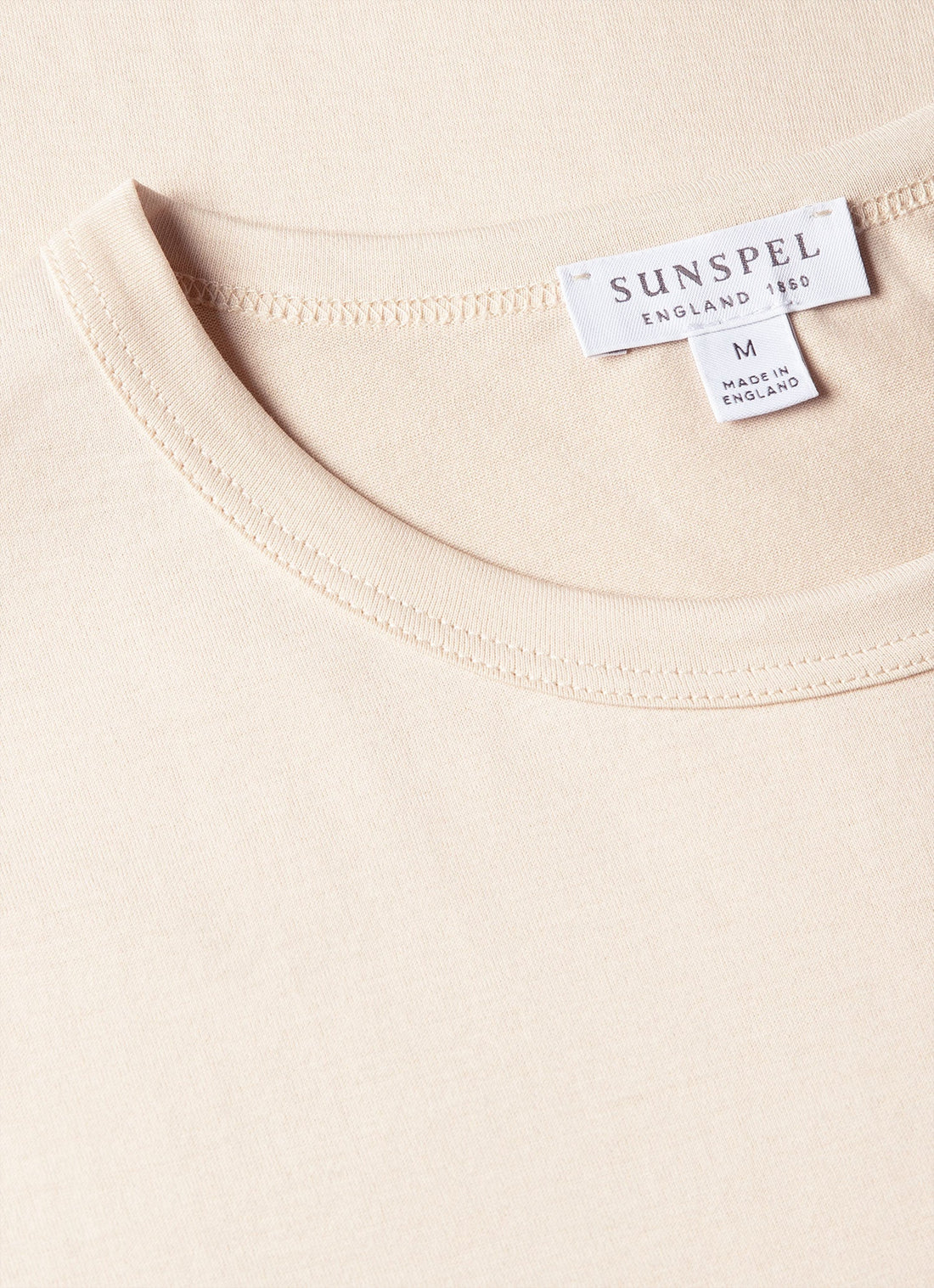 Klassisches T-Shirt