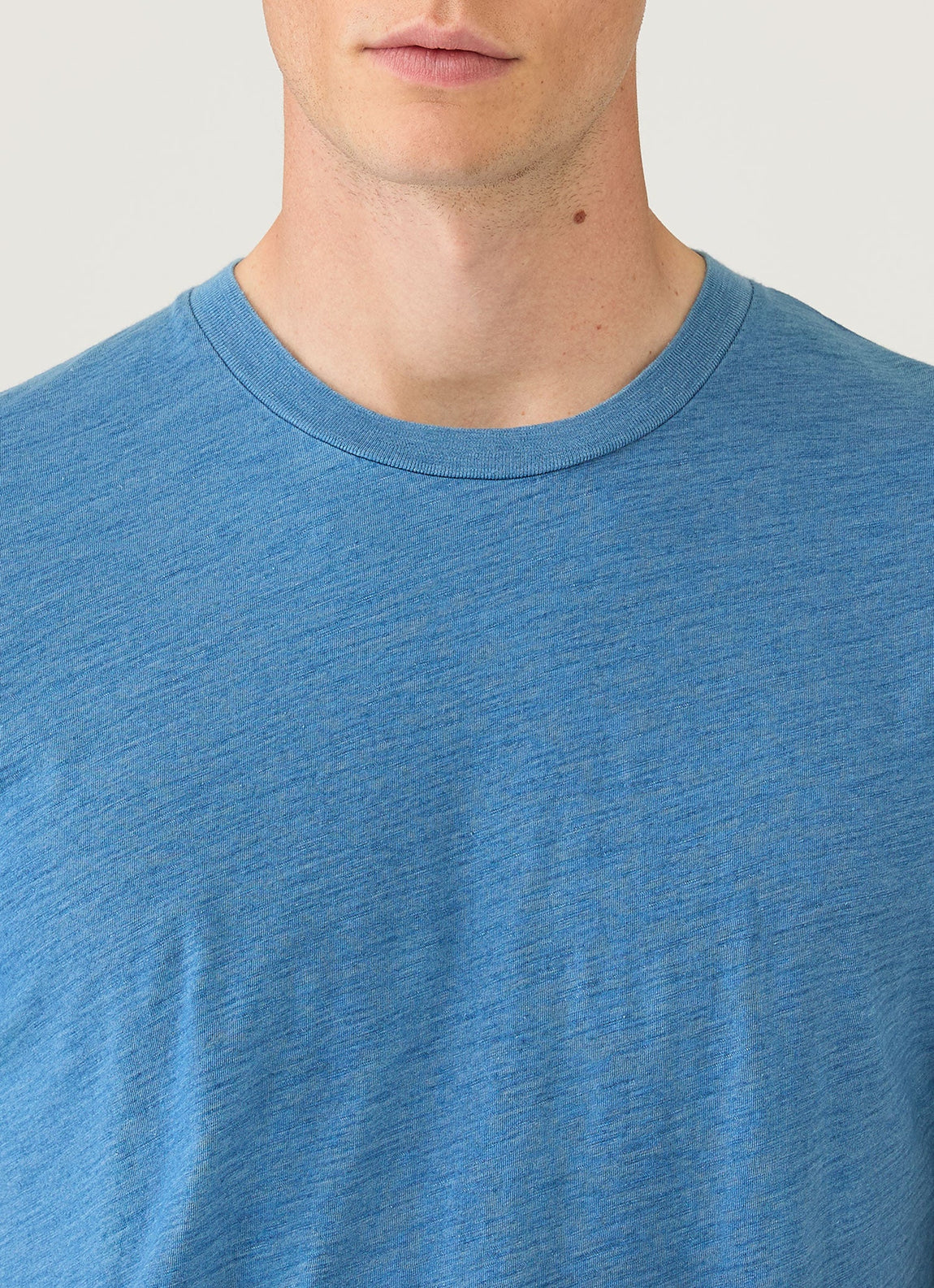Men's Riviera Midweight T-shirt in Mid Indigo Wash