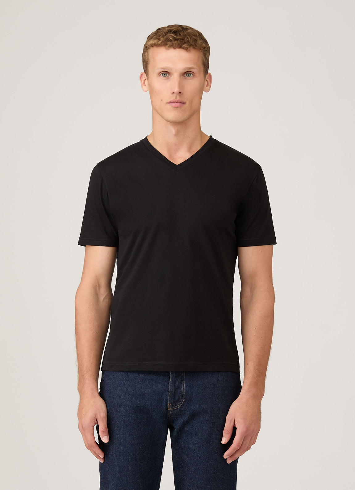 Men's Riviera V Neck T-shirt in Black