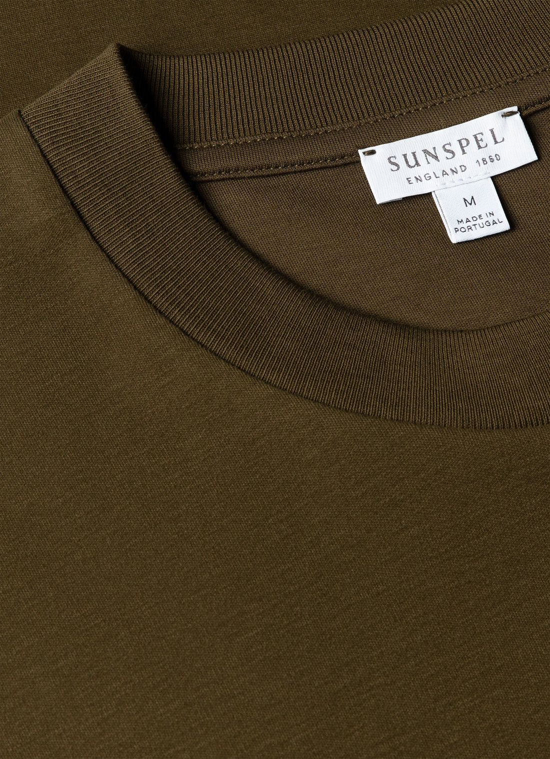 Locker geschnittenes T-Shirt