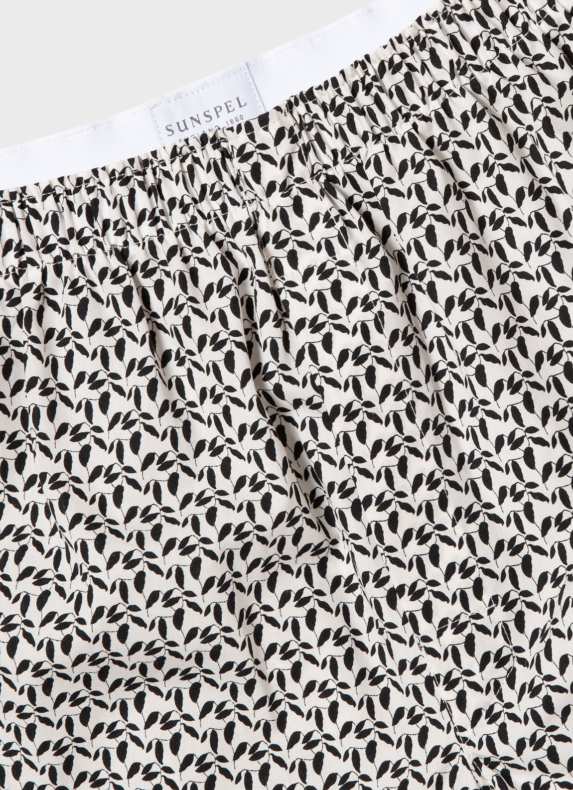 Men's Sunspel and Rosie McGuinness Boxer Short in Ecru/Black Leaf