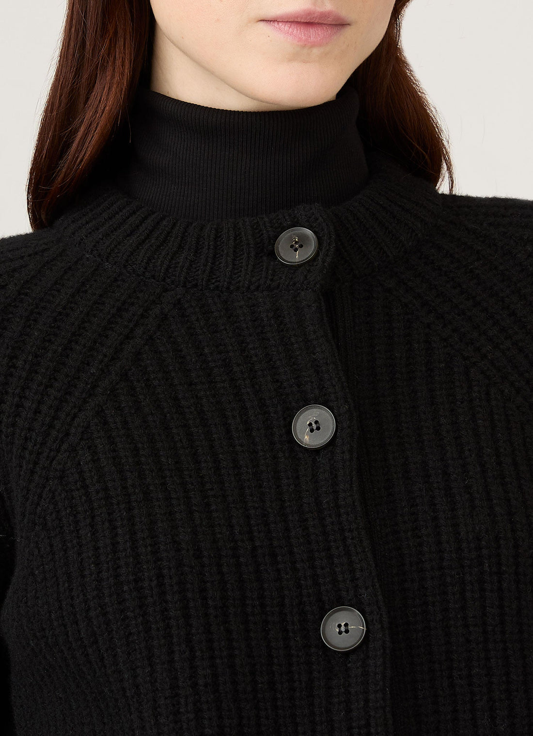 Women's Ribbed Crew Neck Cardigan in Black