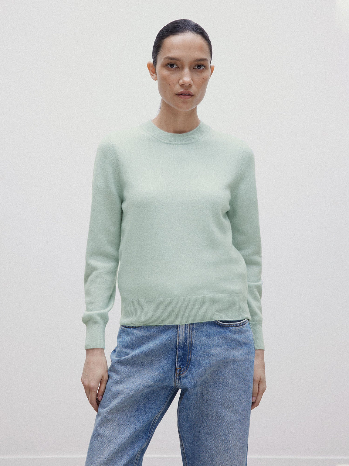 Women's Cashmere Jumper in Light Green