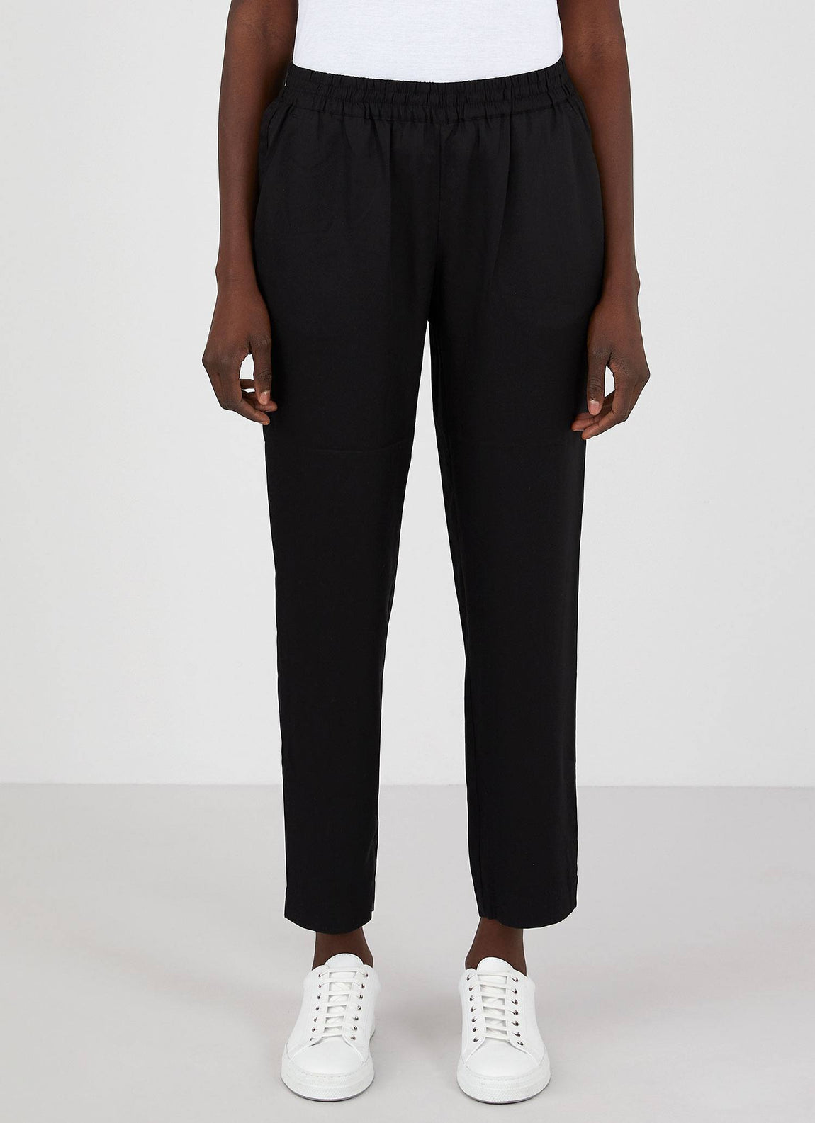 Women's Tencel Trouser in Black