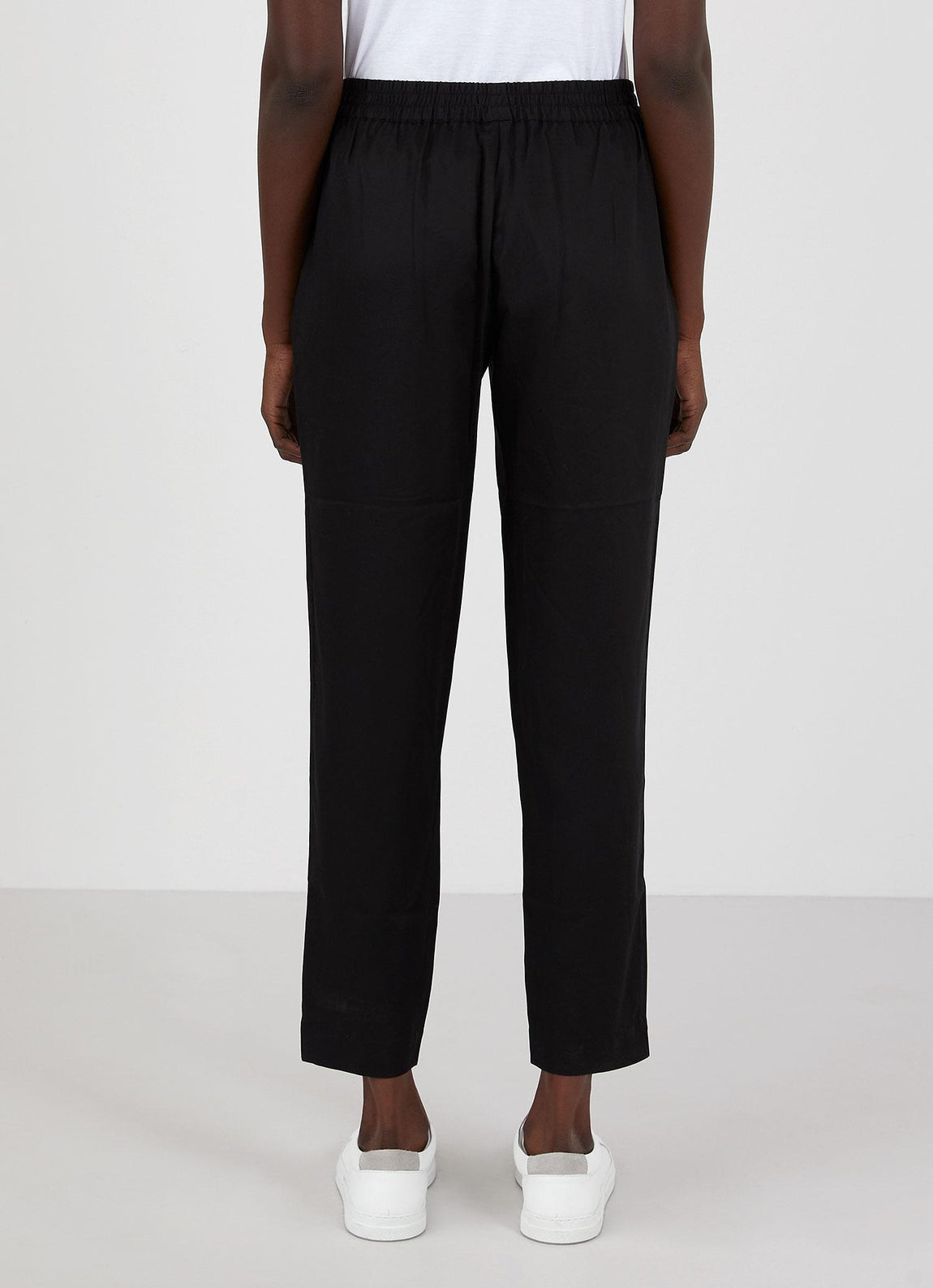 Women's Tencel Trouser in Black
