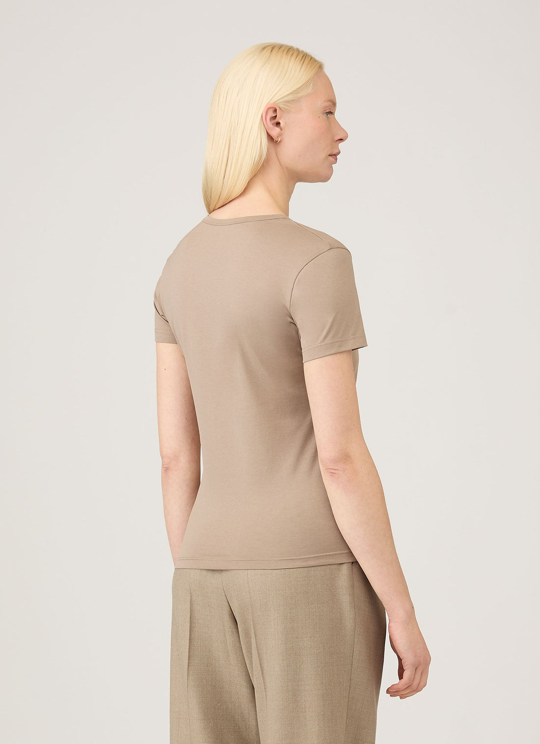 Women's Classic T-shirt in Mink