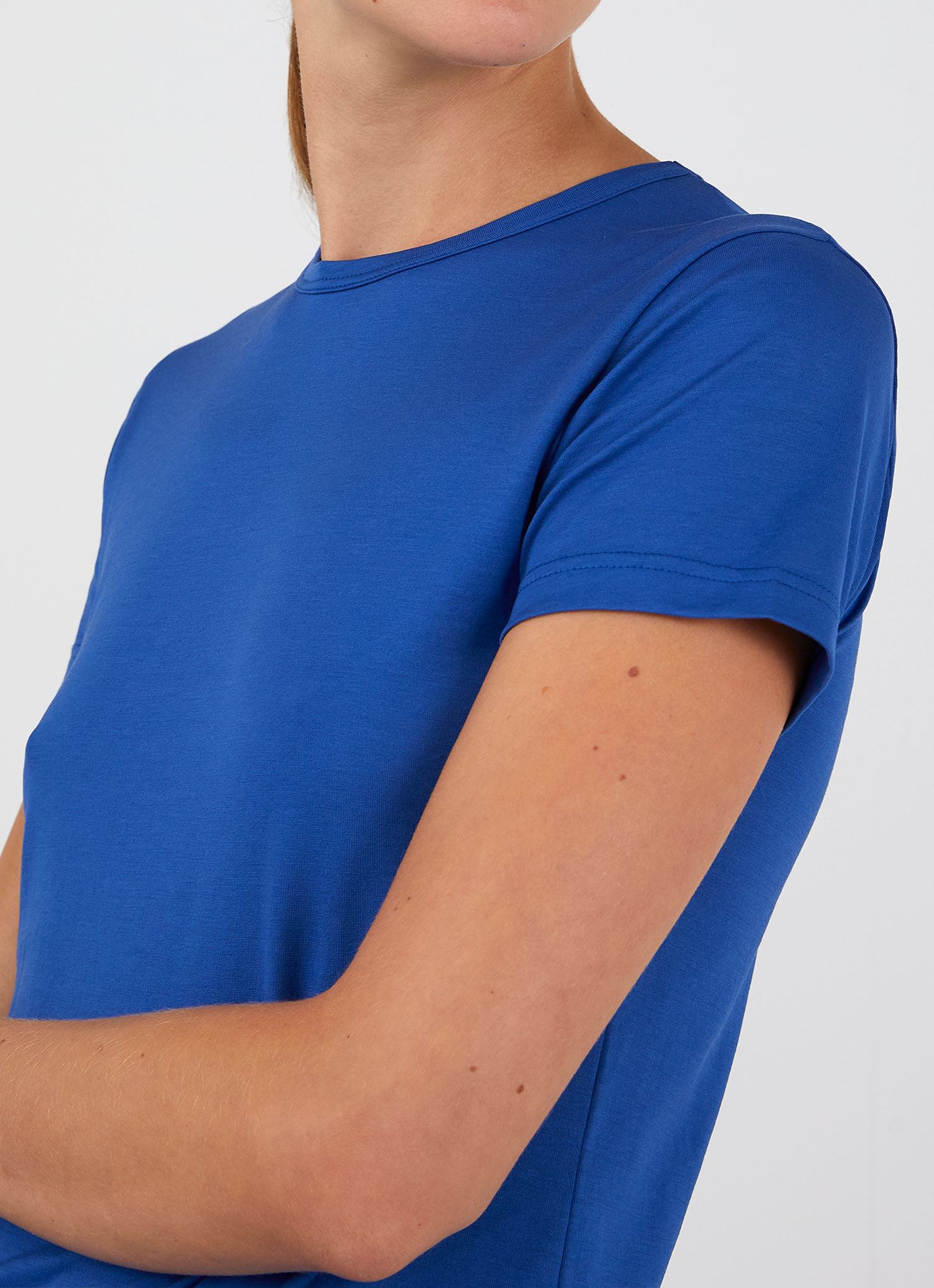 Women's Classic T-shirt in Klein