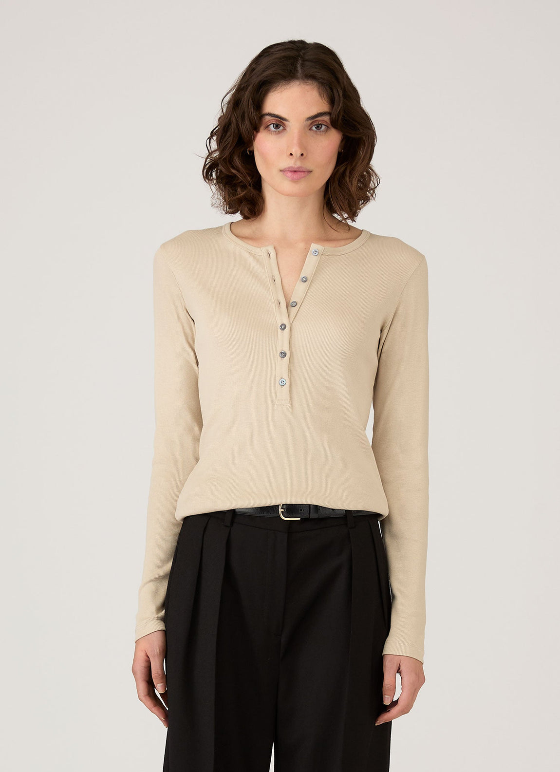 Women's Ribbed Henley in Hazelwood