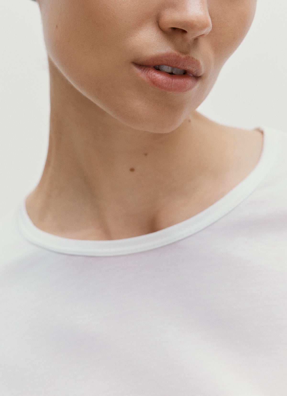 Women's Long Sleeve Classic T-shirt in White