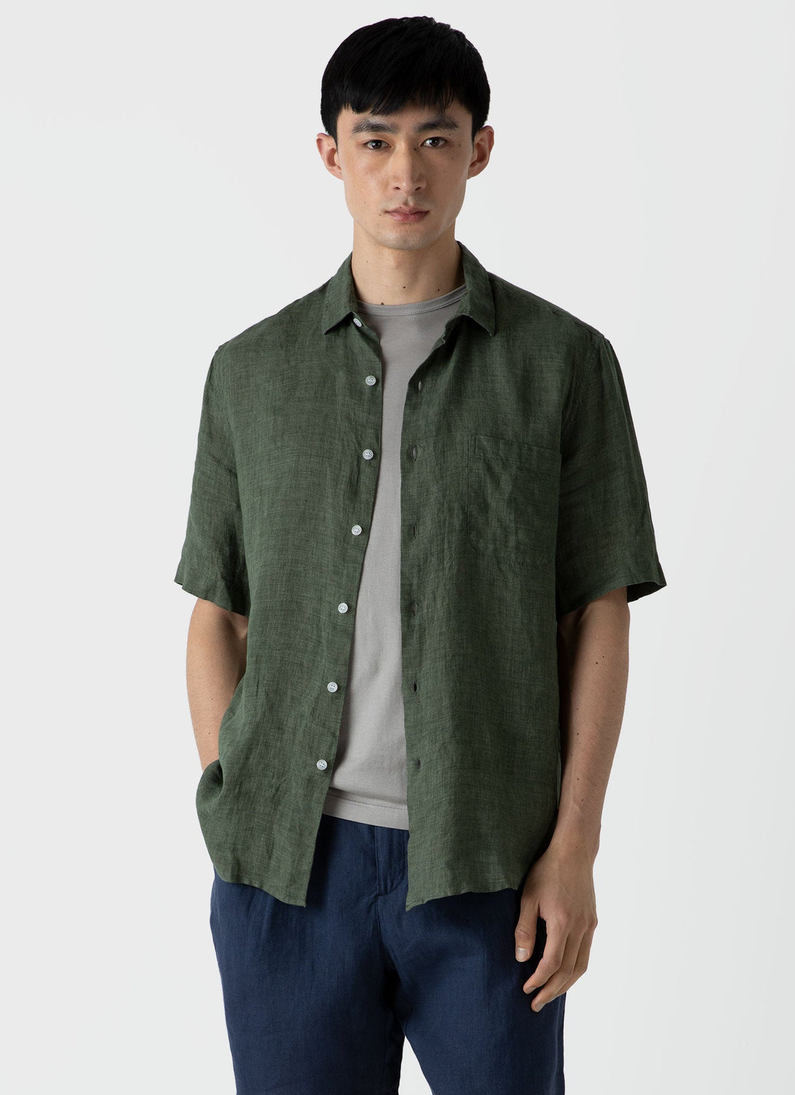 Men's Short Sleeve Linen Shirt in Hunter Green
