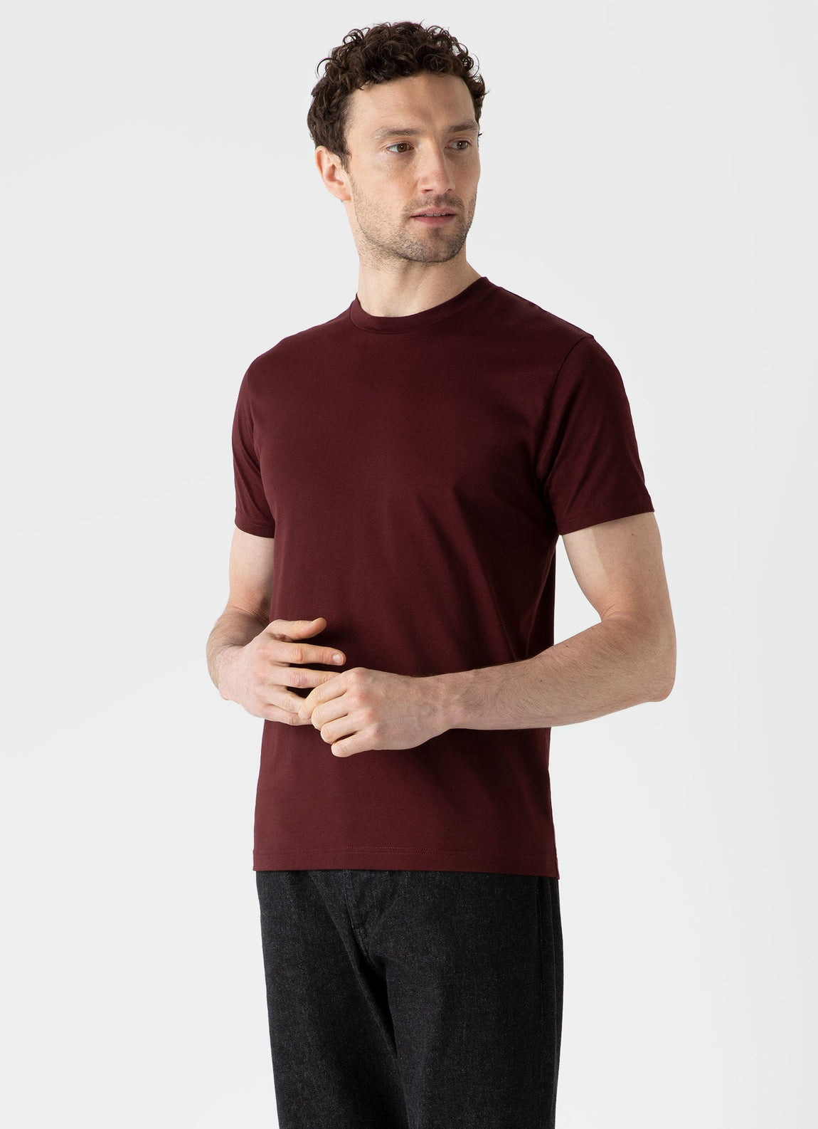 Men's Riviera Midweight T-shirt in Maroon