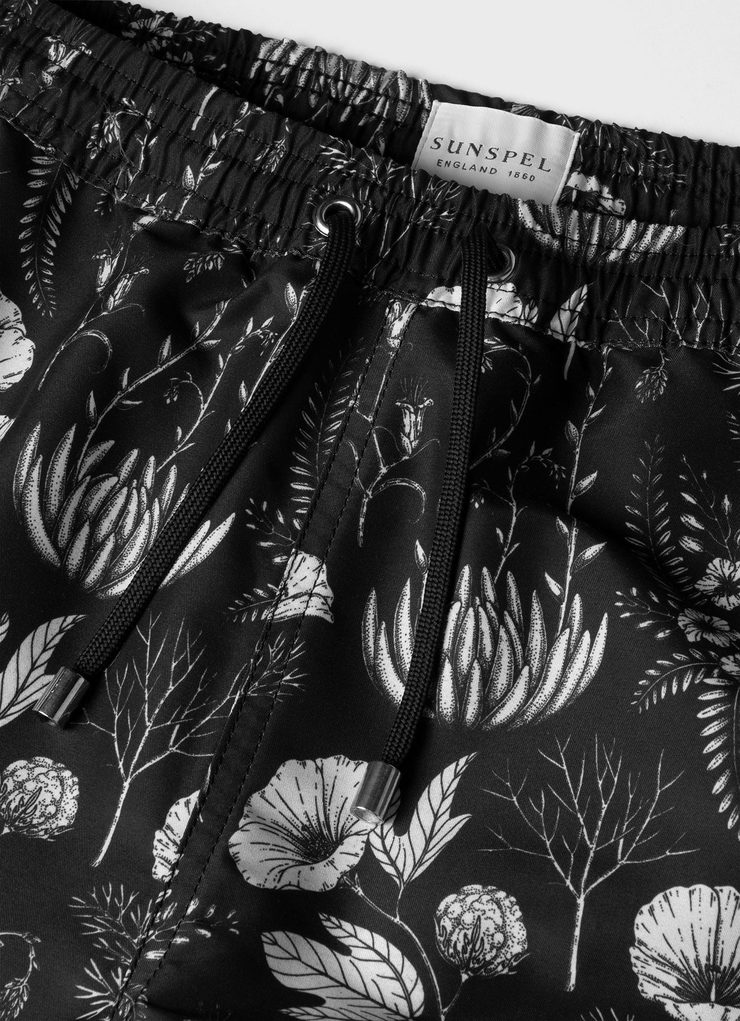 Men's Leaf Print Swim Short in Black