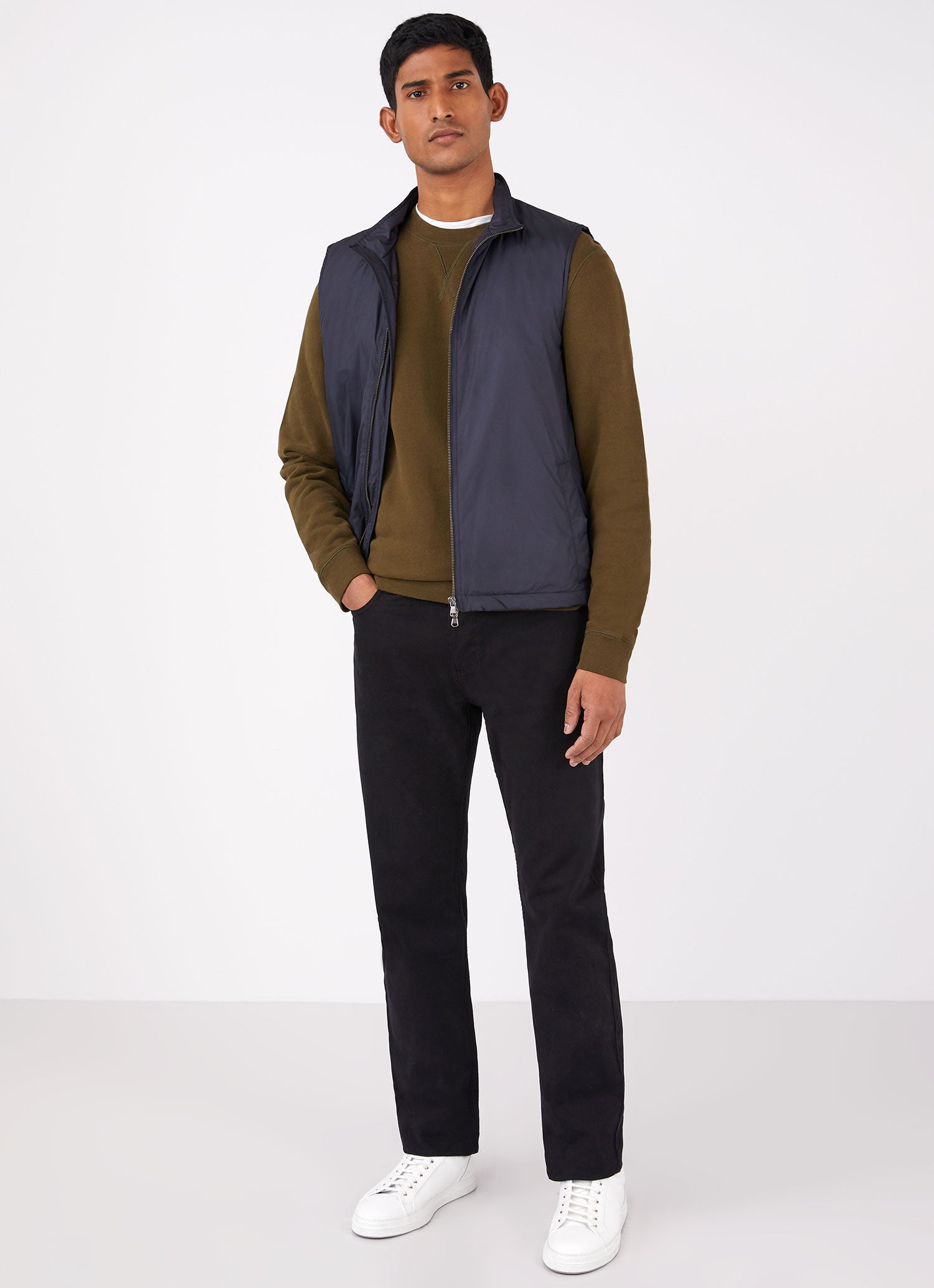 Men's Insulated Gilet in Navy