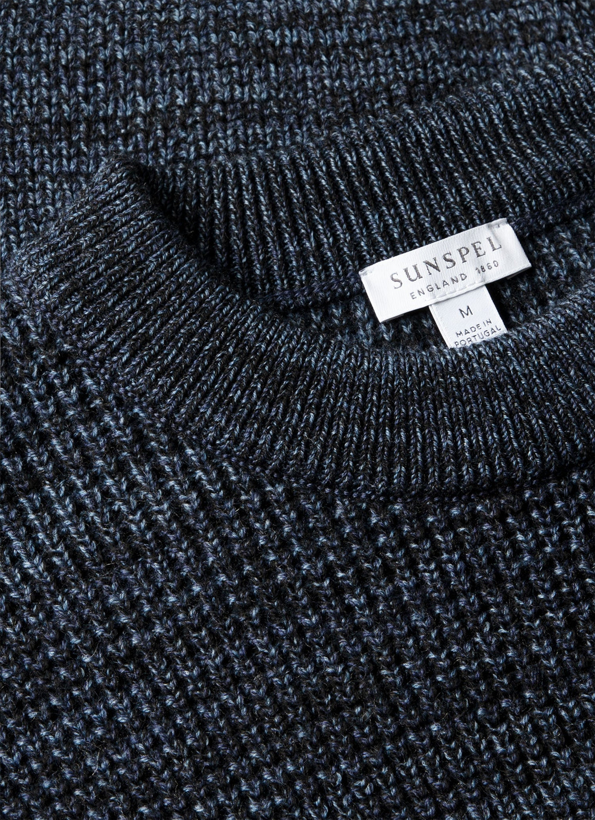 Men's Merino Twisted Stitch Jumper in Navy