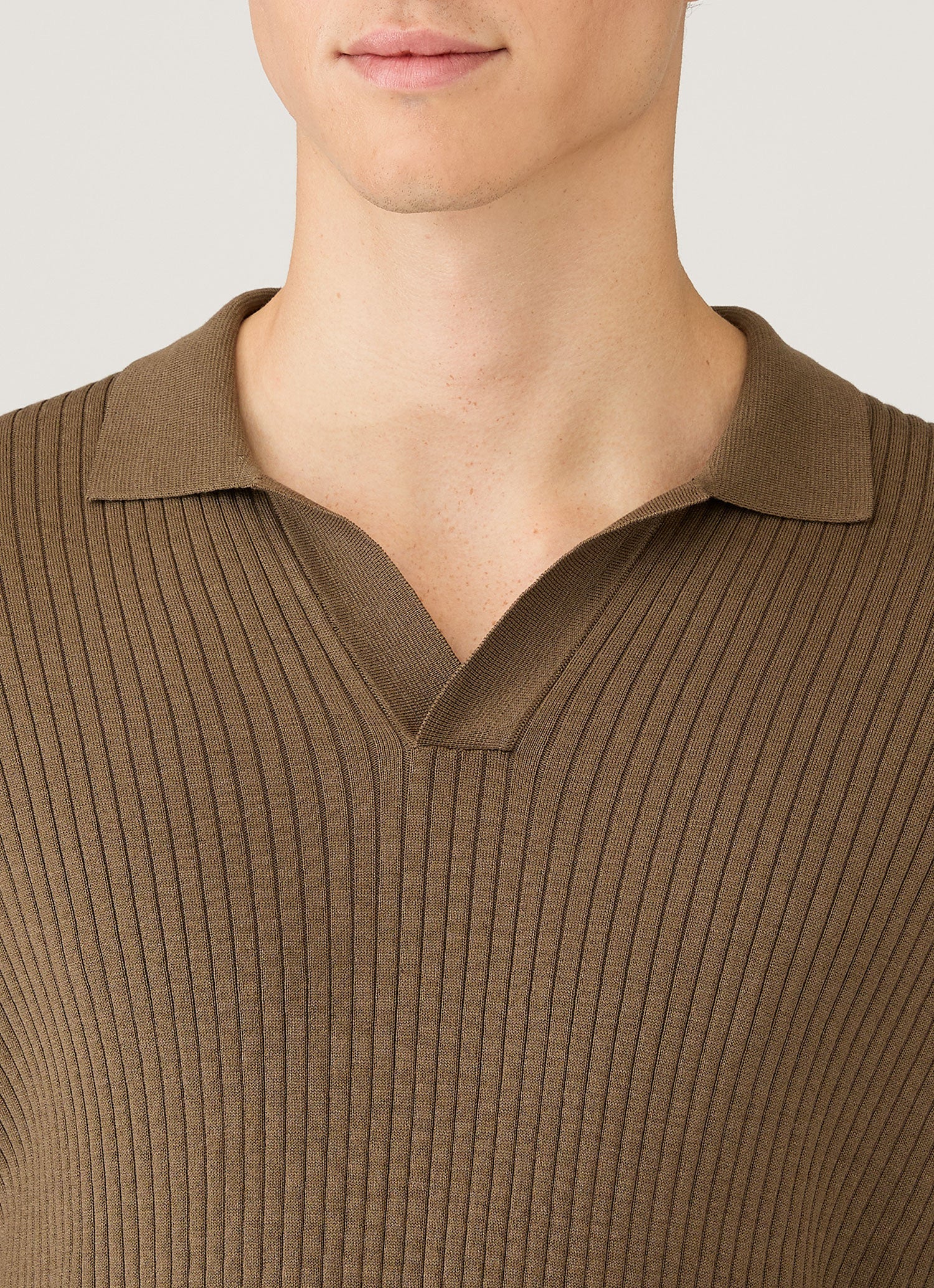 Men's Long Sleeve Fine Rib Silk Cotton Polo Shirt in Dark Cedar