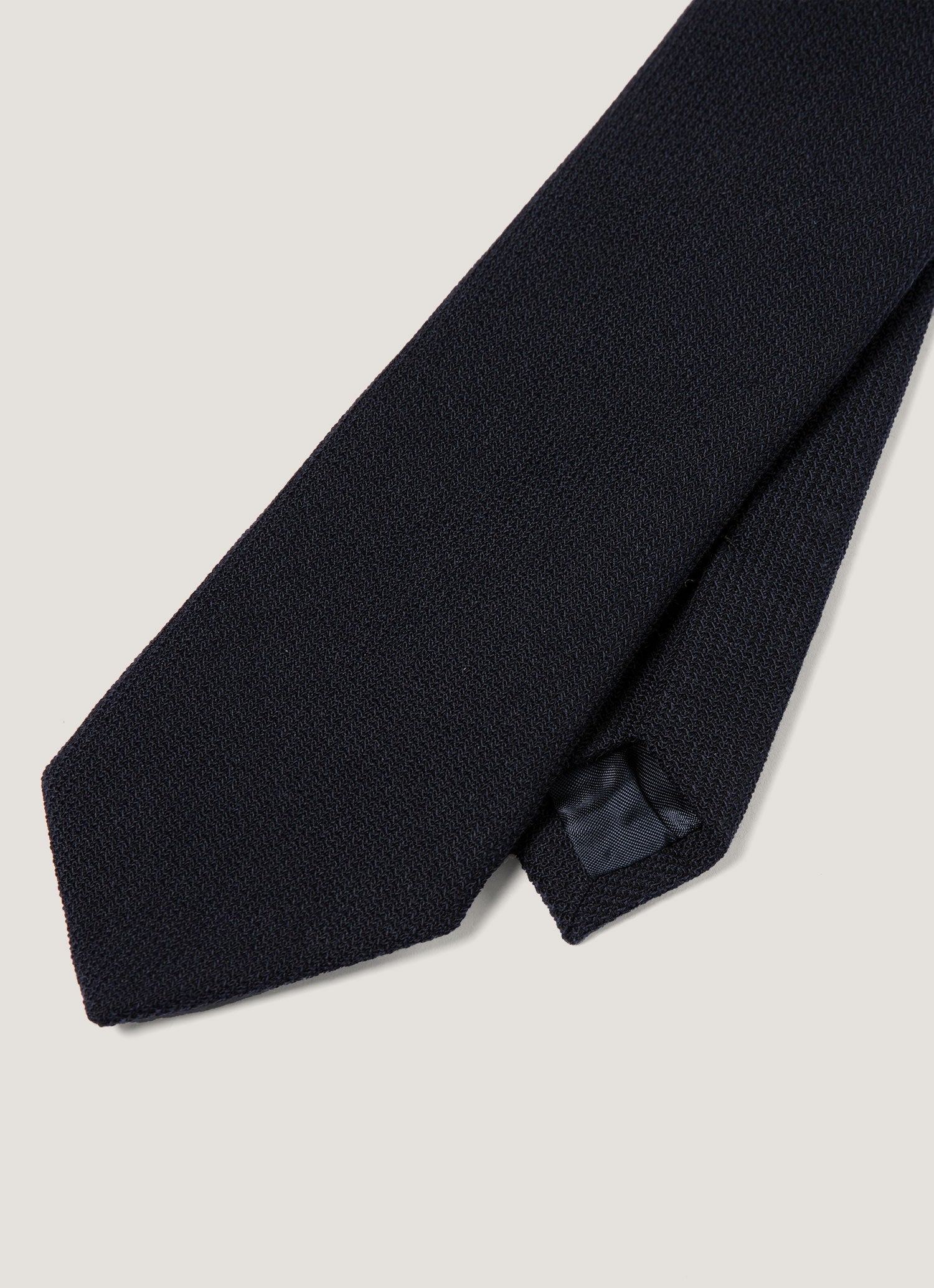 Men's Textured Wool Tie in Navy
