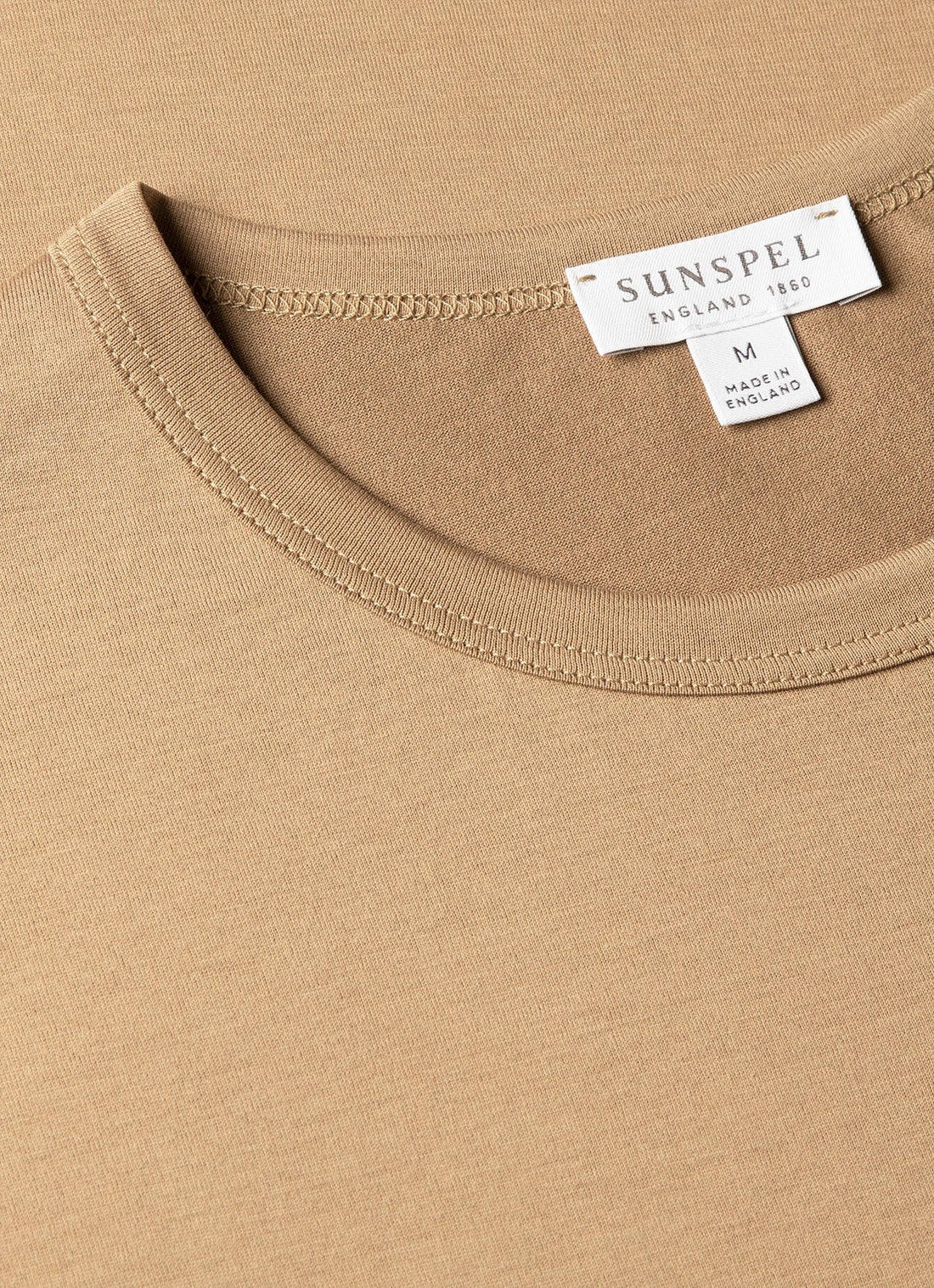 Klassisches T-Shirt