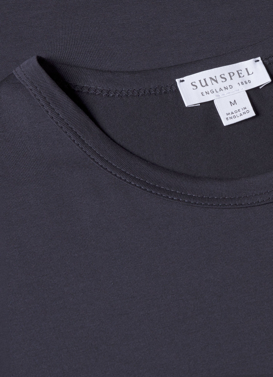 Klassisches T-Shirt