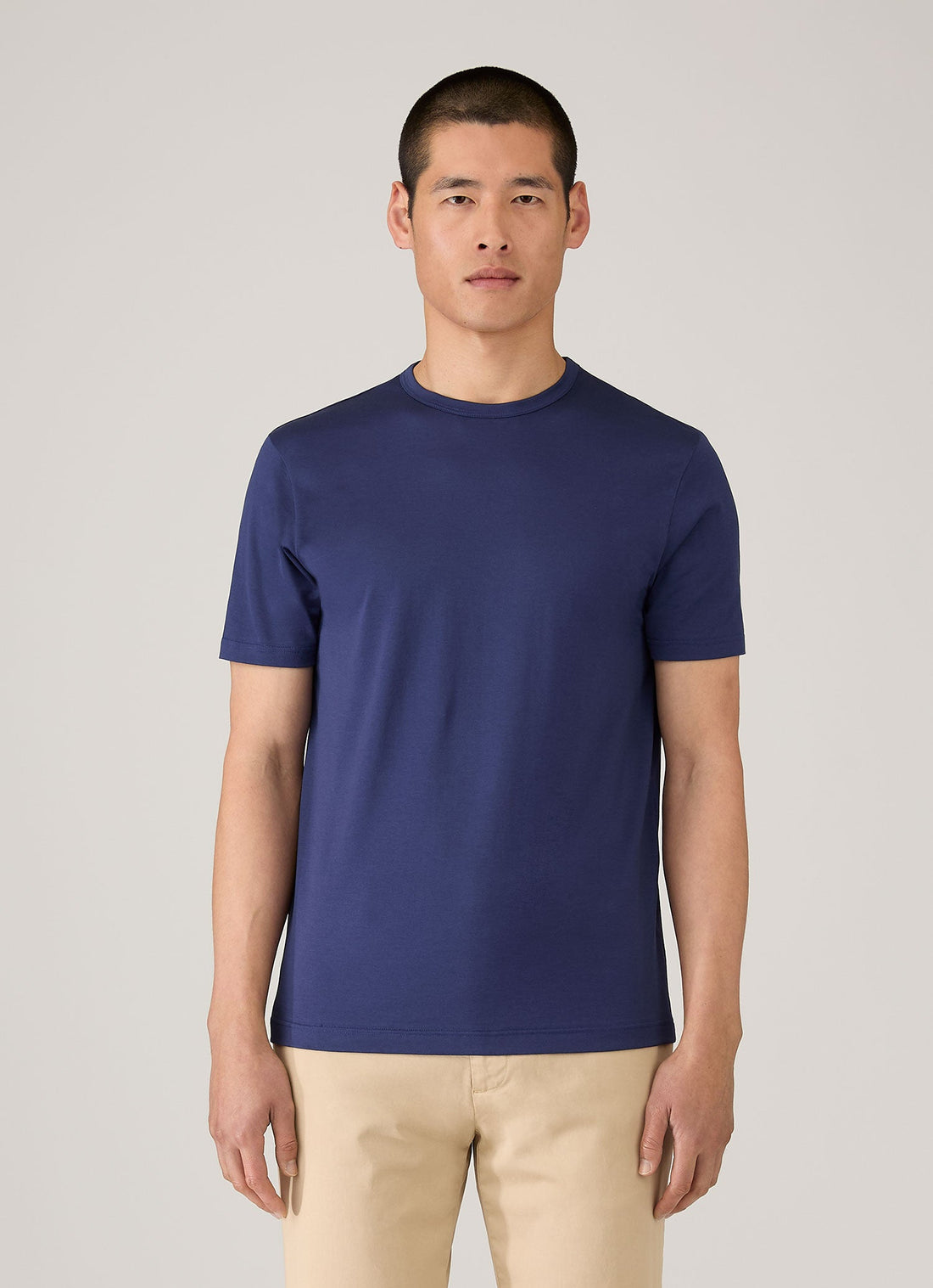 Klassisches T-Shirt