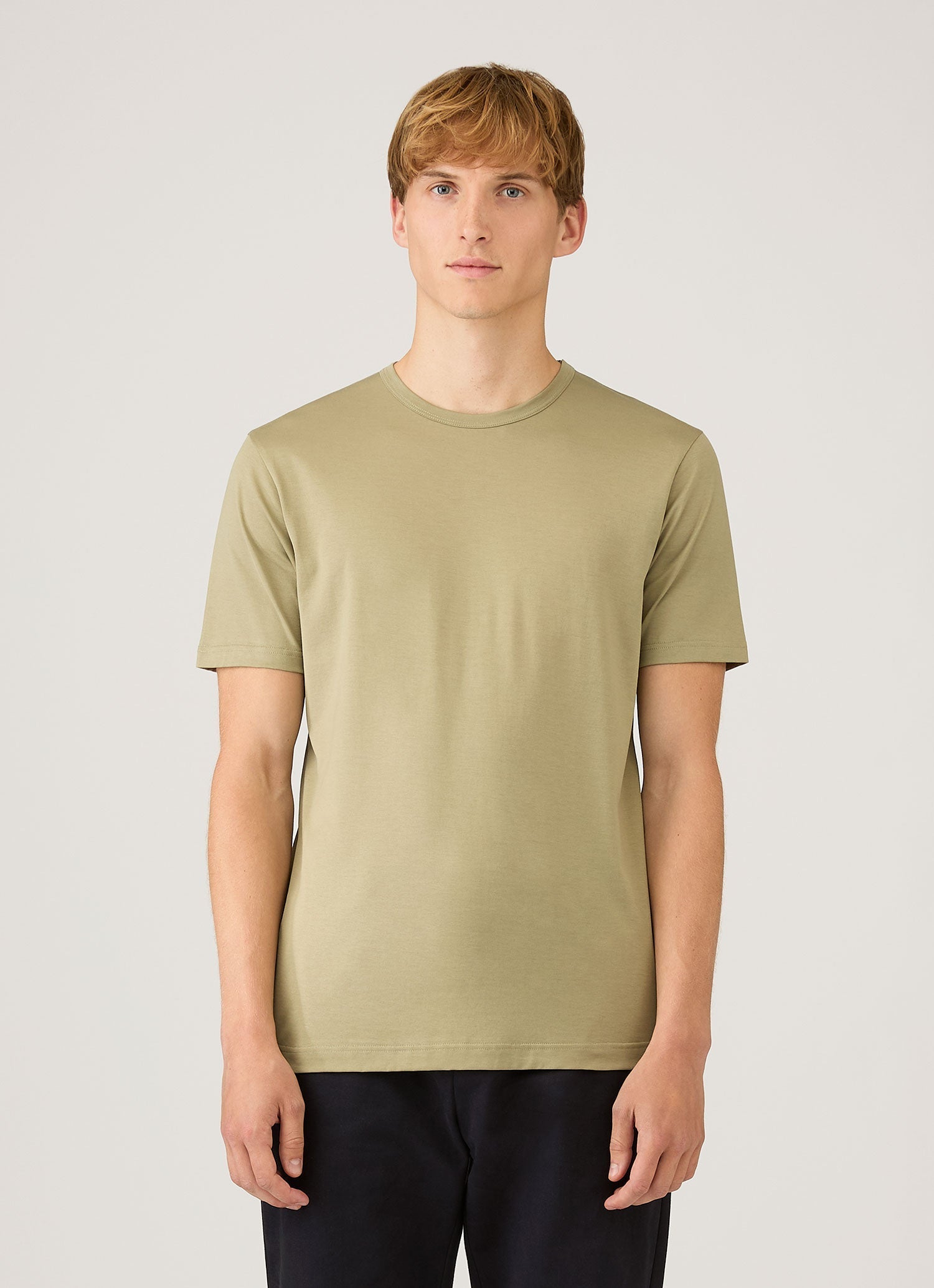 Men's Classic T-shirt in Pistachio