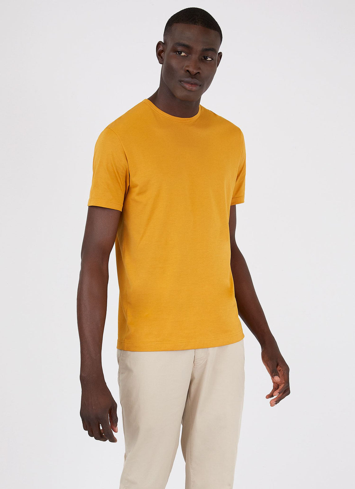 Men's Classic T-shirt in Amber