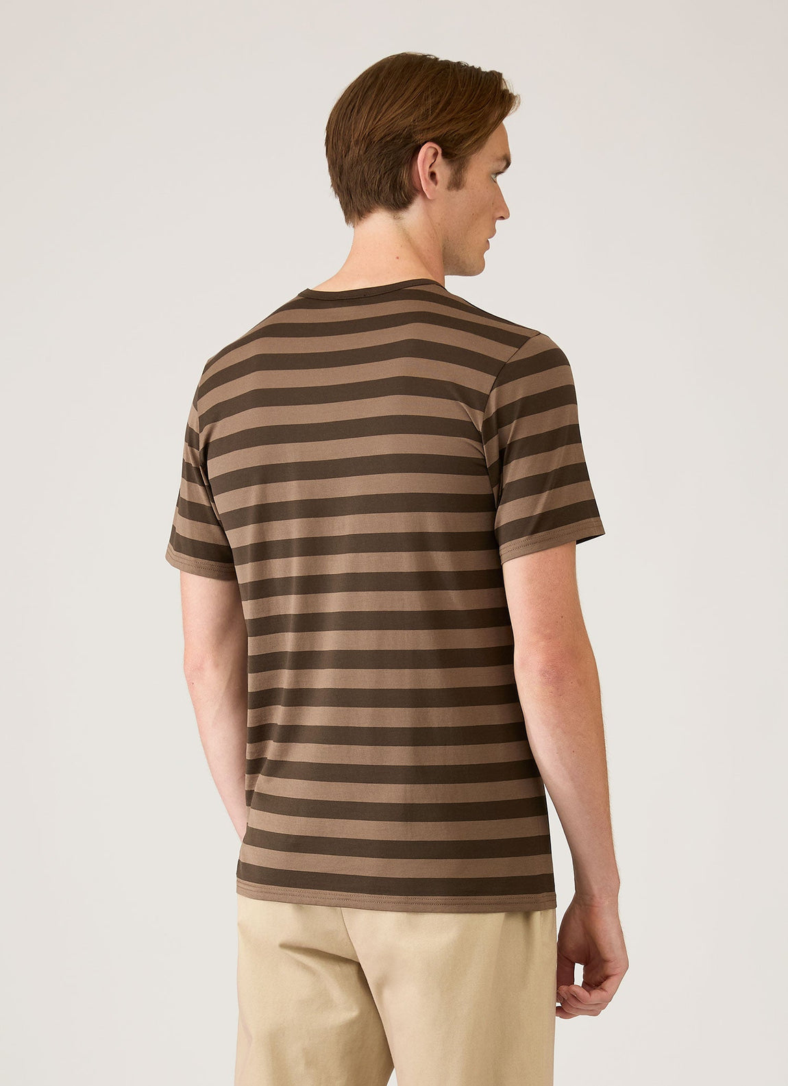 Men's Classic T-shirt in Dark Cedar/Dark Chocolate
