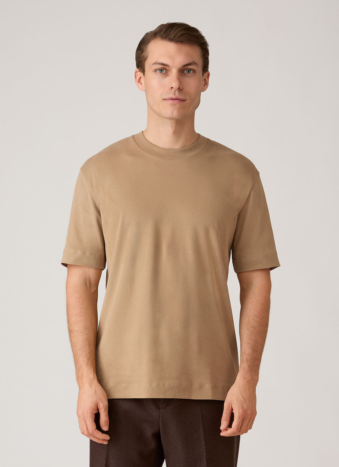 Locker geschnittenes T-Shirt
