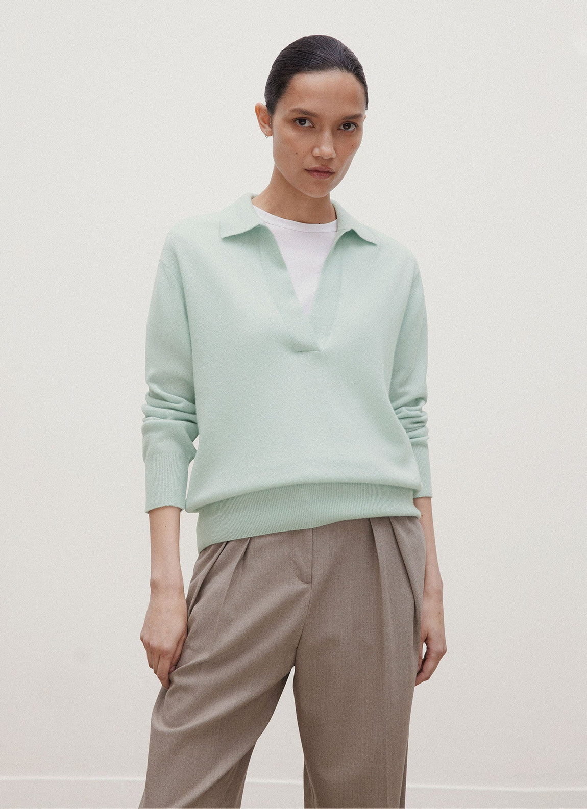 Women's Cashmere Polo Shirt in Light Green