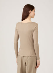 Women's Ribbed Scoop Neck T-shirt in Mink