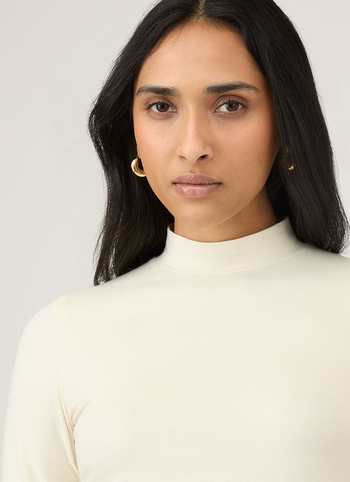Women's Stretch Cotton Mock Neck Top in Ecru